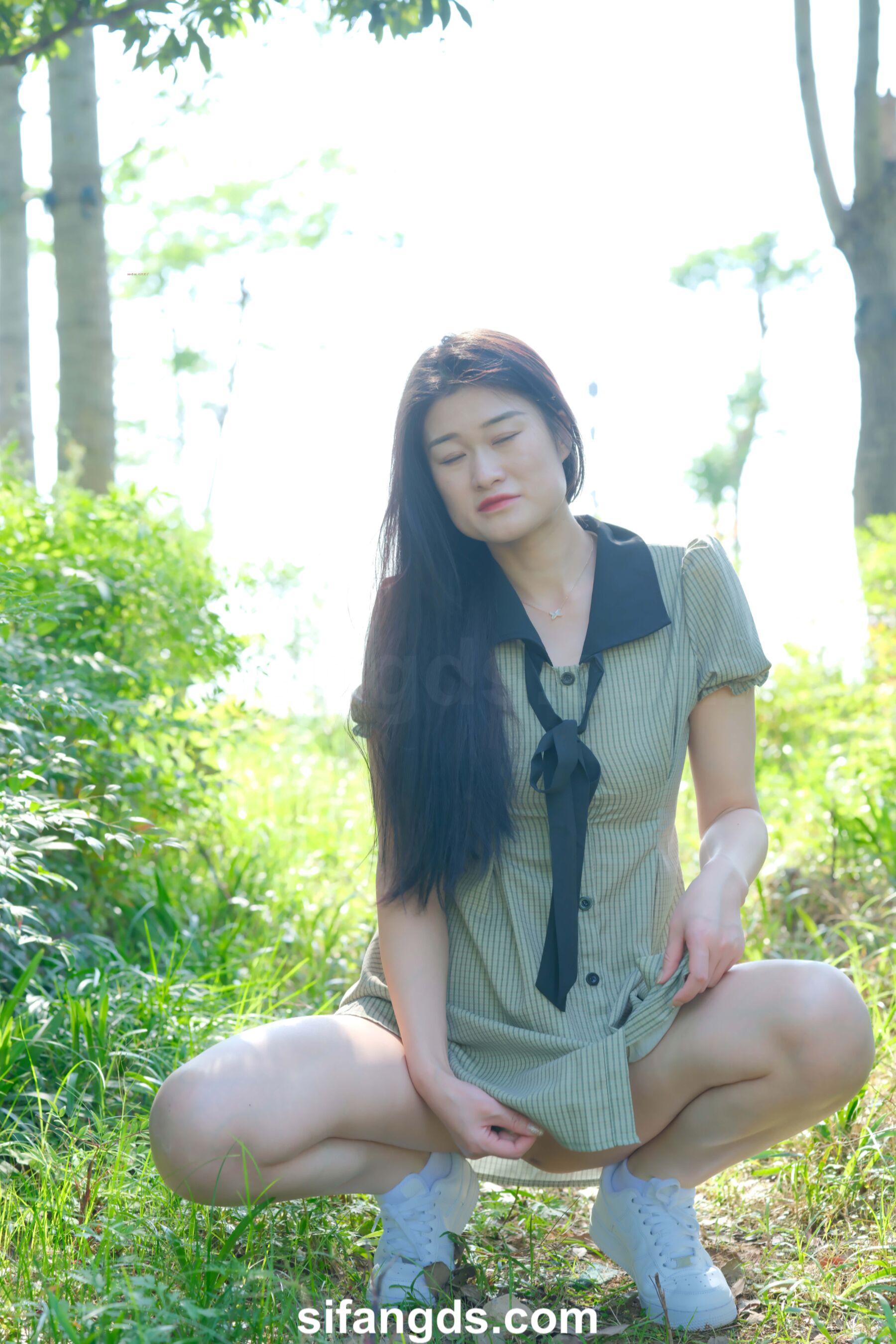 国模南栅大尺度人体私拍套图 | Page 3