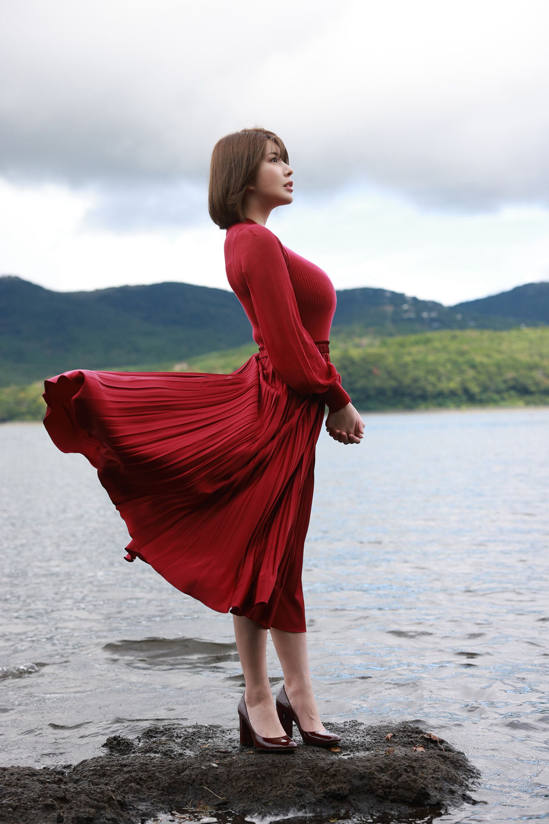 凪光《美乳绝佳》