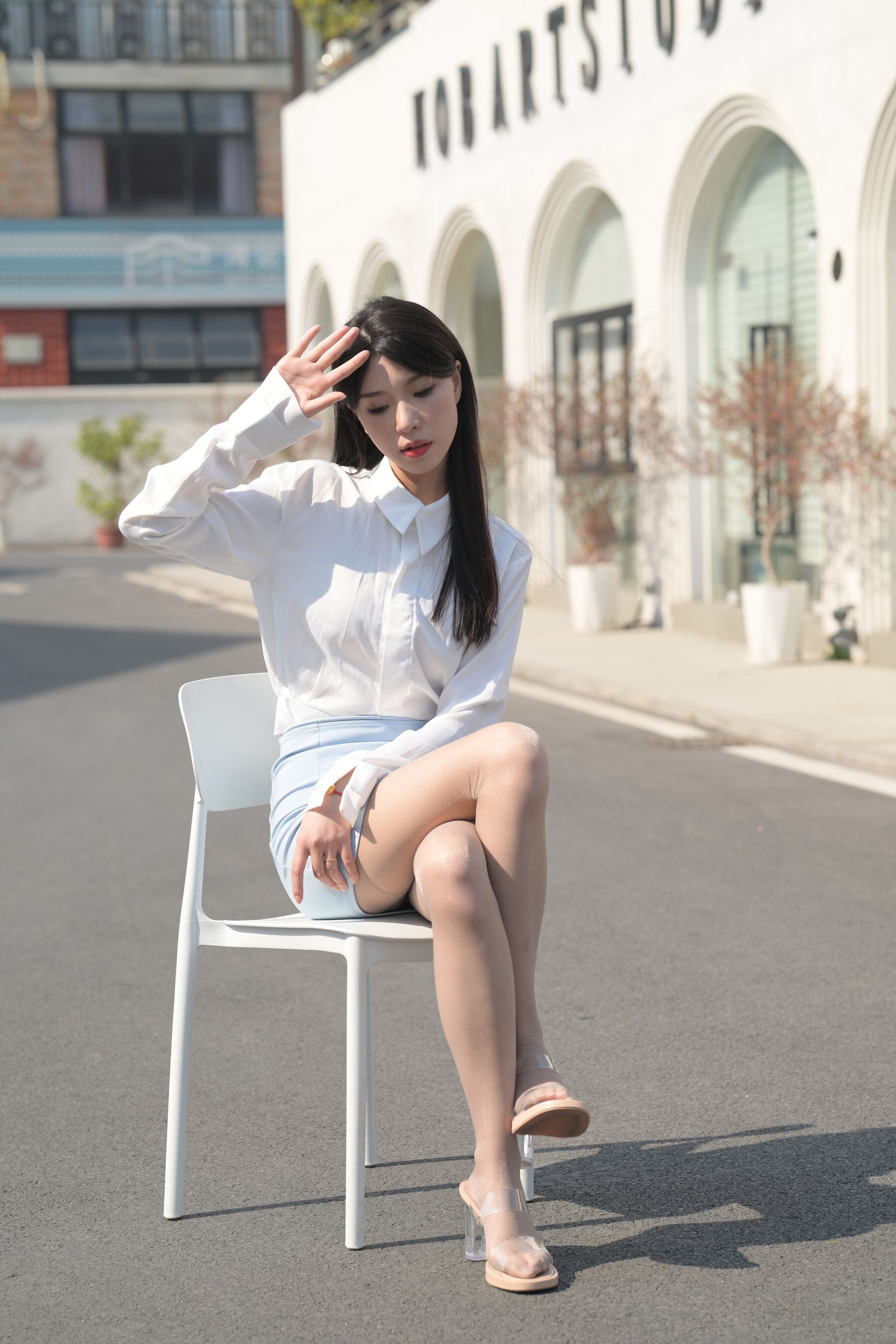 蓝色制服美女 | Page 5