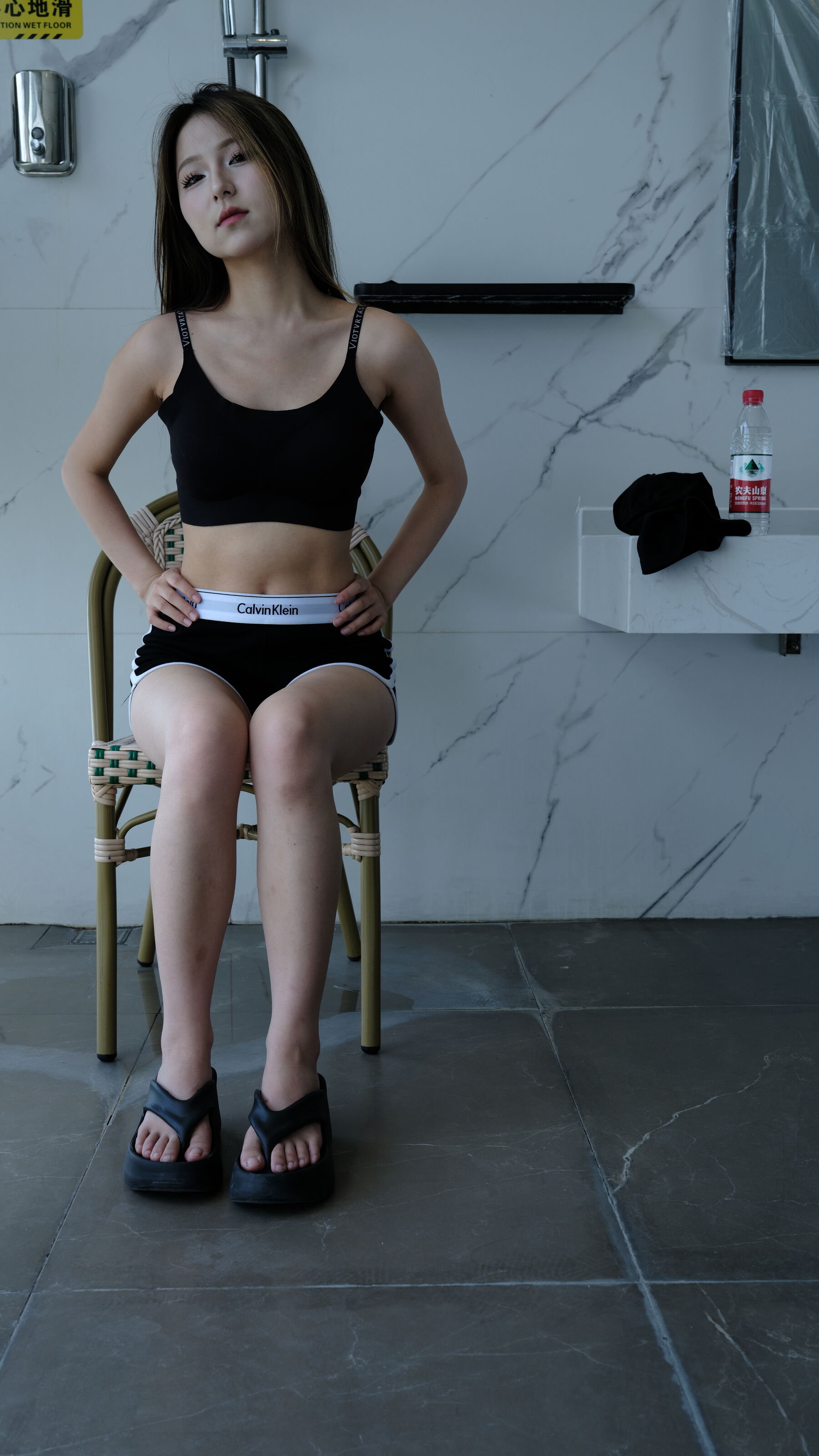 国模海大尺度人体私拍套图 | Page 3