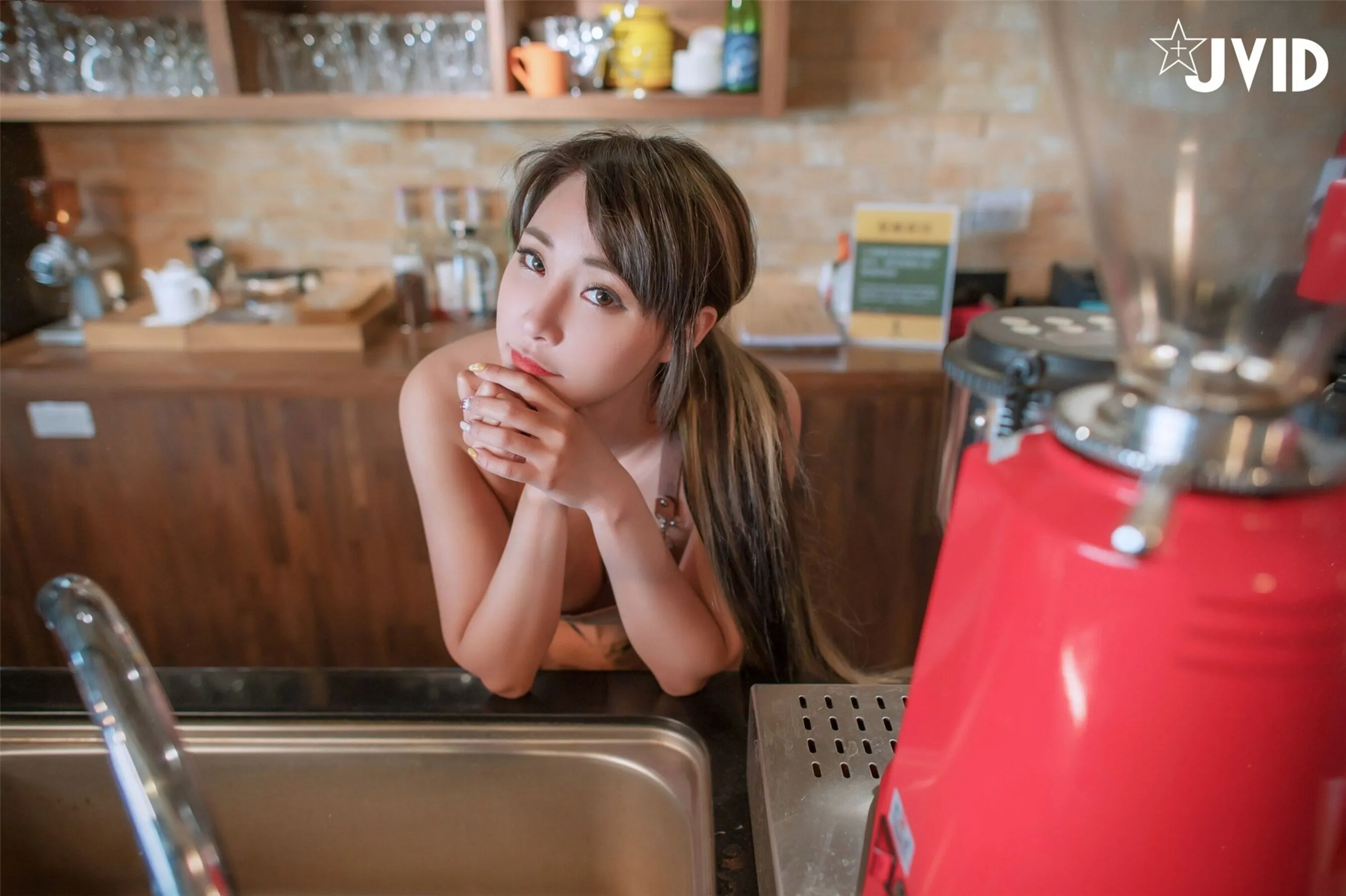 乐乐《寂寞旅人咖啡馆》 | Page 3