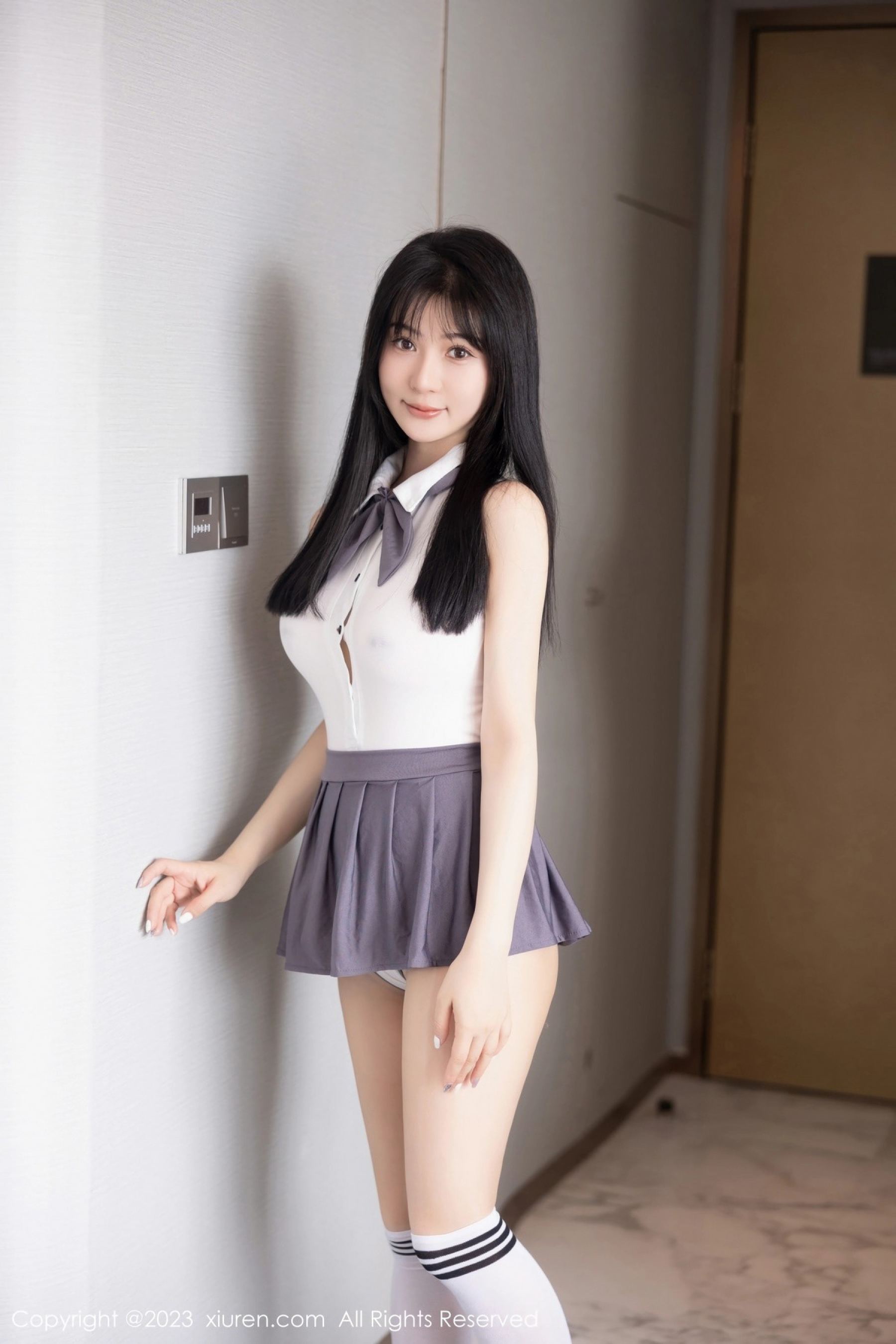 Vol. 6818 柚琪Rich