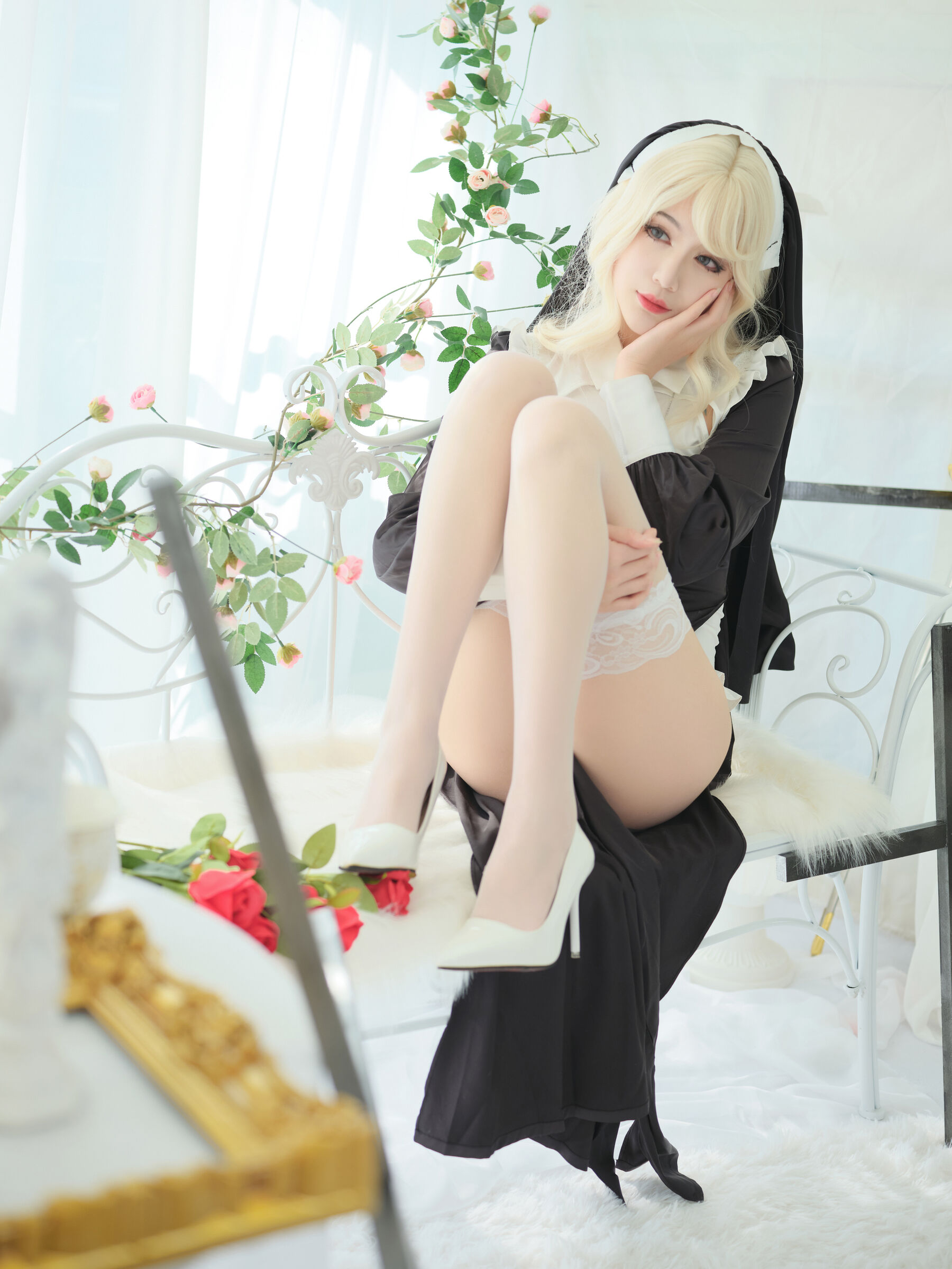 一米八的大梨子《修女》 | Page 2