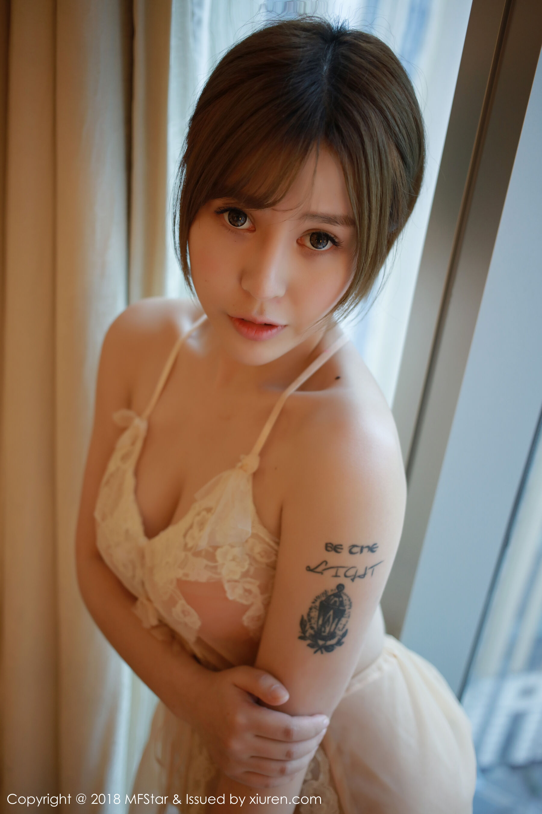 Vol. 0125 Evelyn艾莉 | Page 2