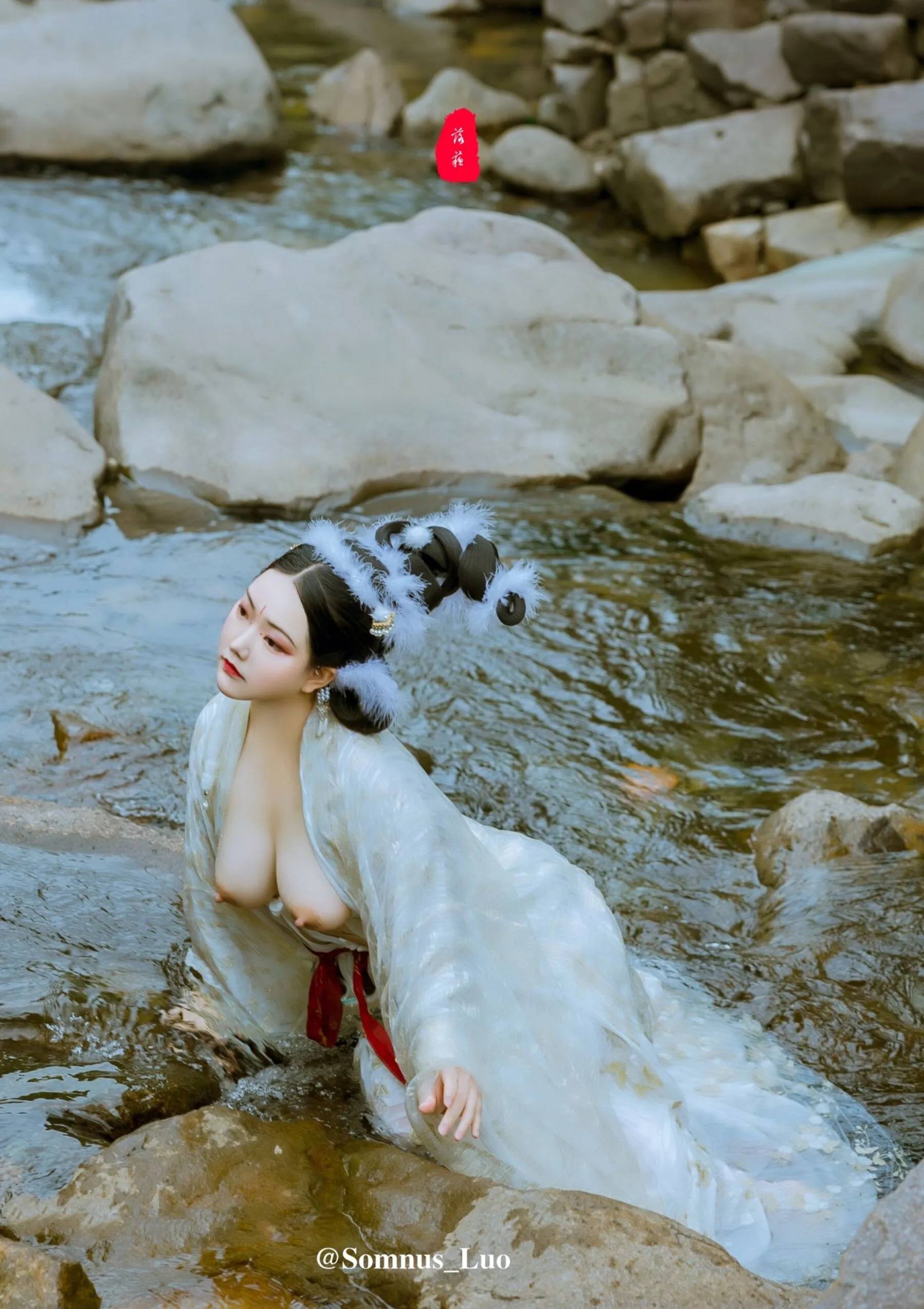 国模落苏人体私拍套图 | Page 4