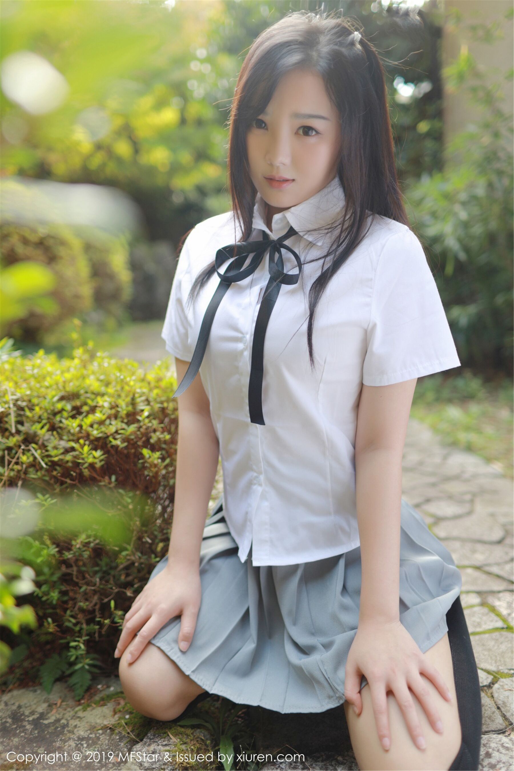 Vol. 0193 徐微微mia | Page 2