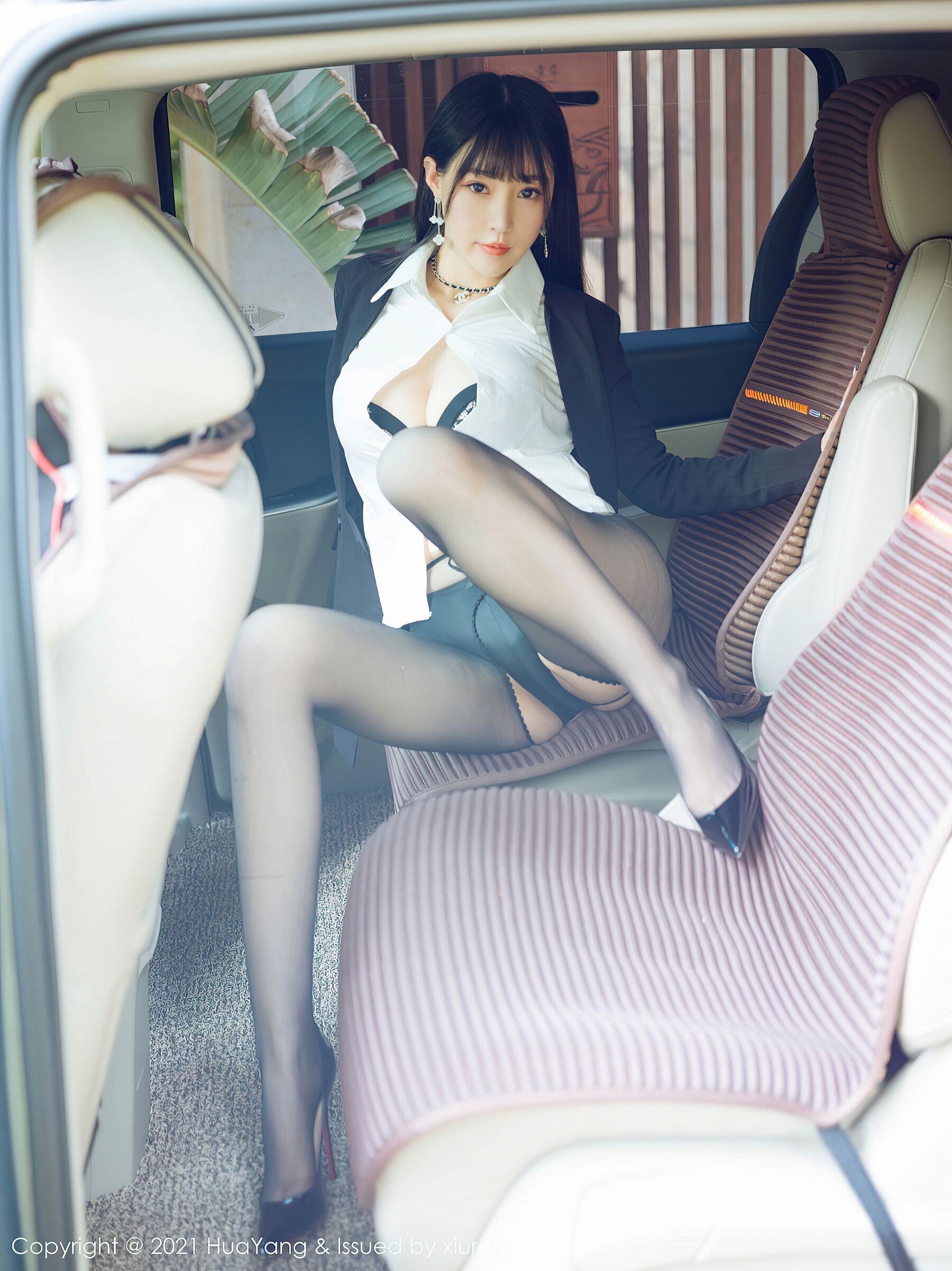 Vol. 0383 朱可儿Flower | Page 4