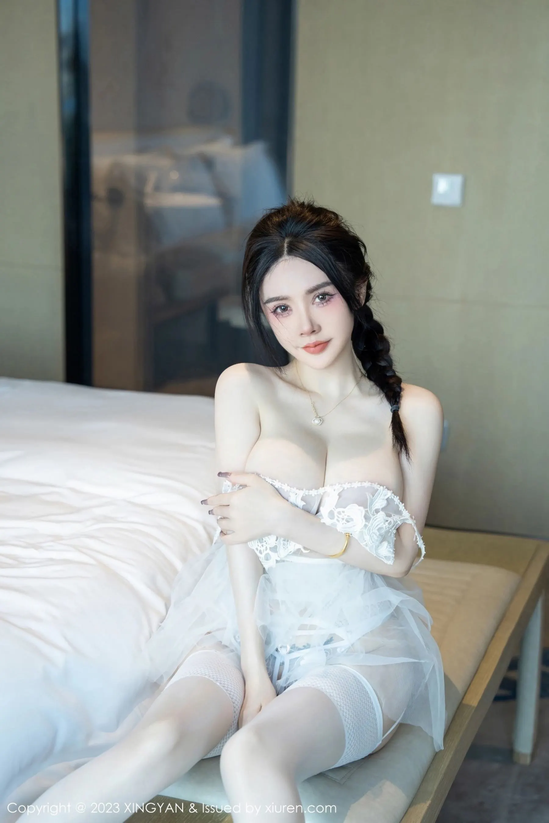 Vol. 0196 潘娇娇 | Page 4