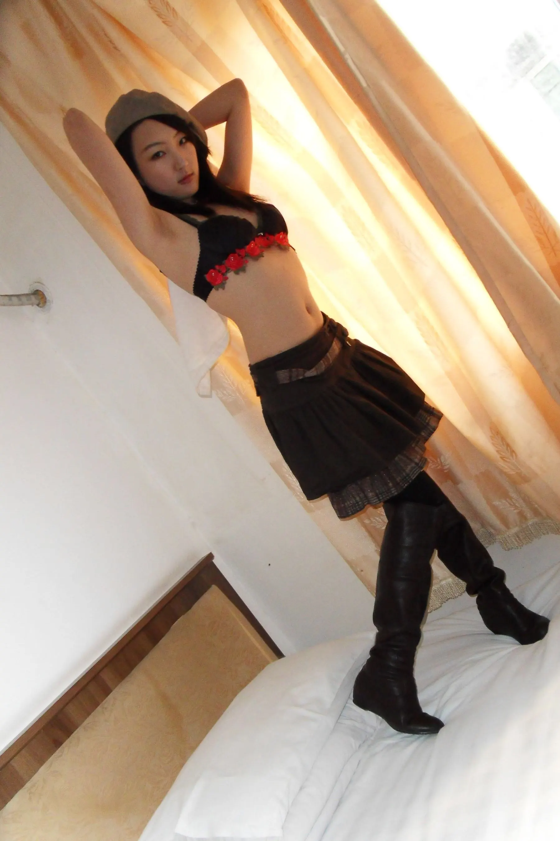 国模雯真大尺度人体私拍套图 | Page 3