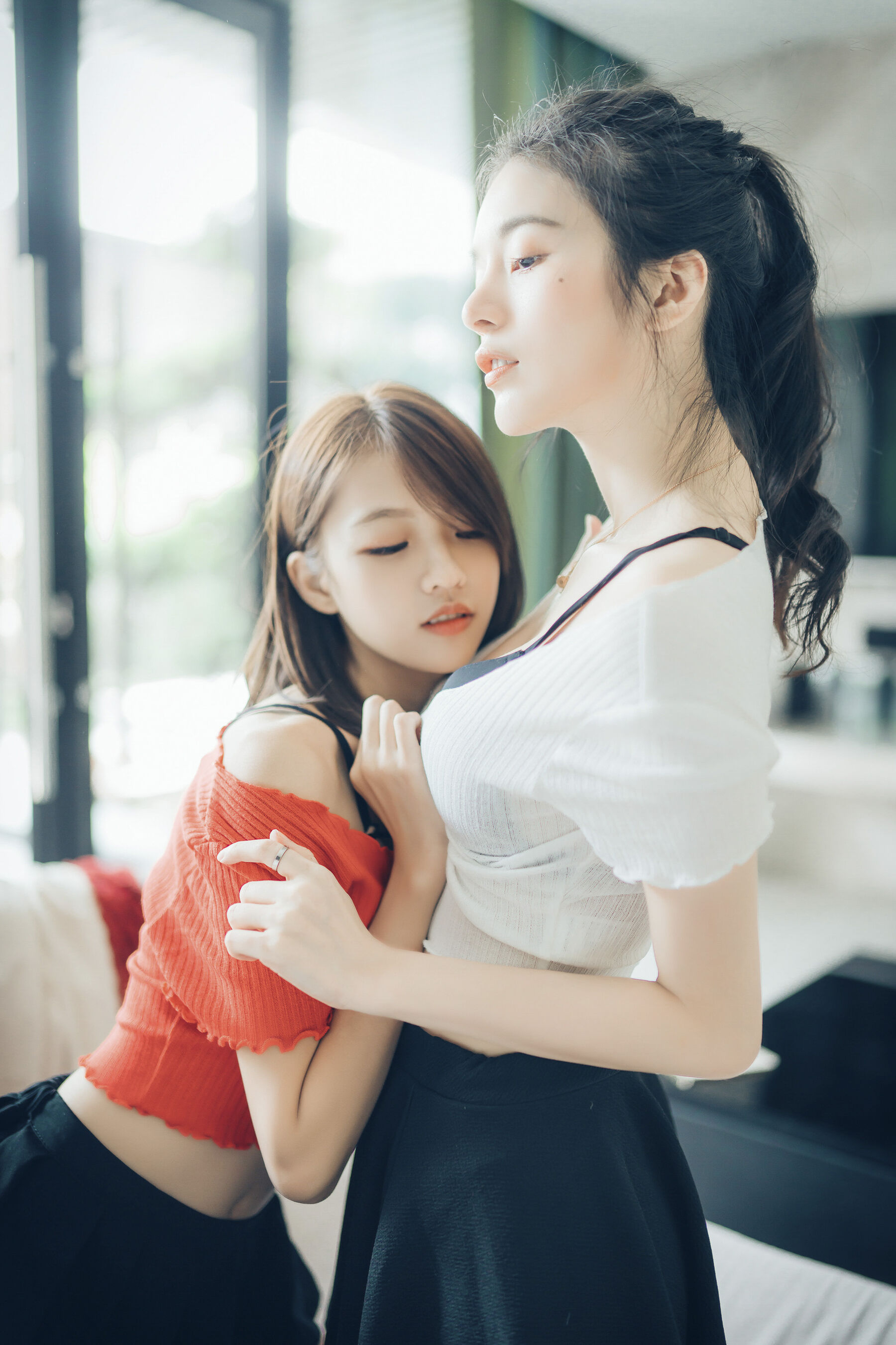 辰辰x妍妍《百合开发初体验》 | Page 2