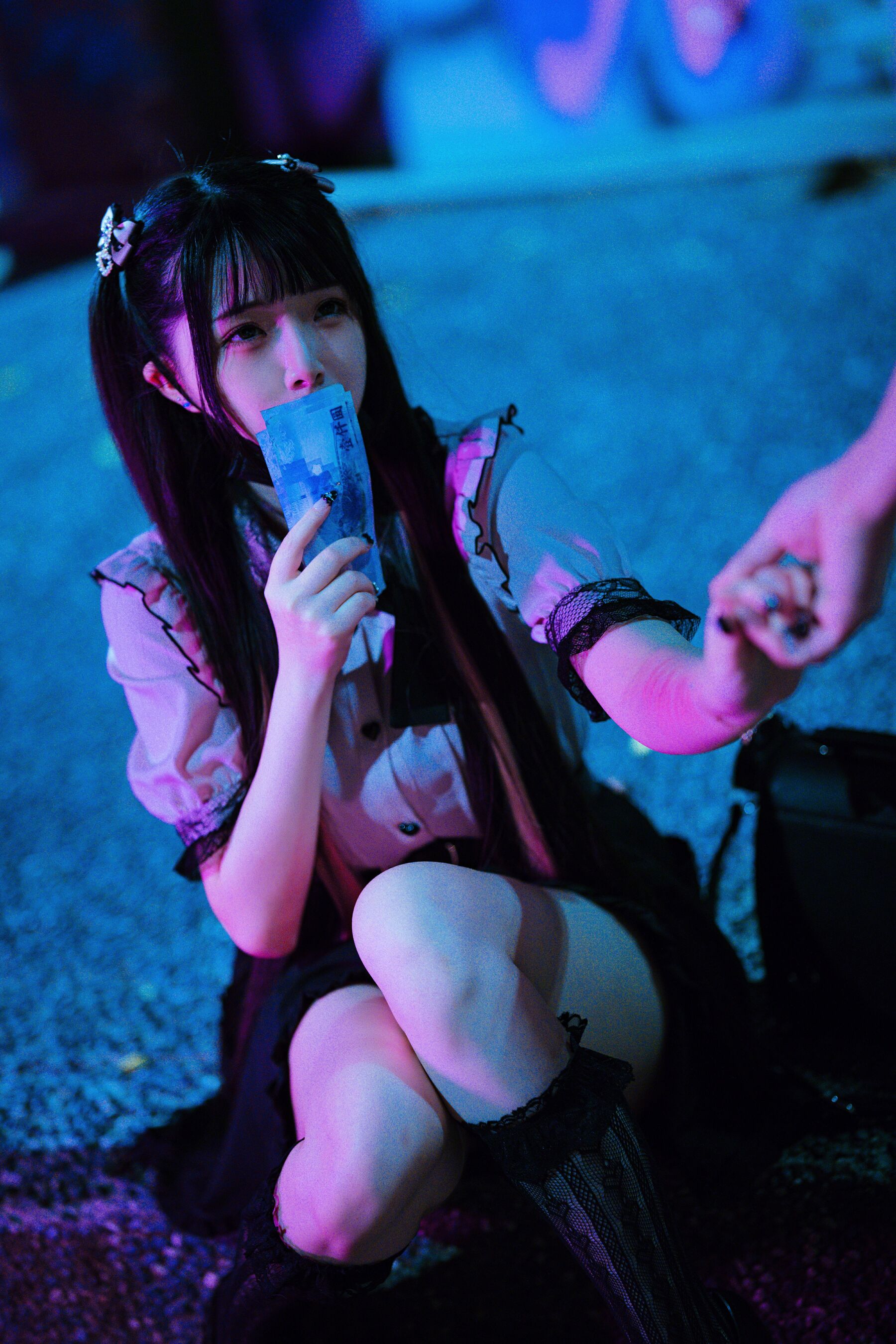 落落Raku《Night LiLy 夜百合》 | Page 4