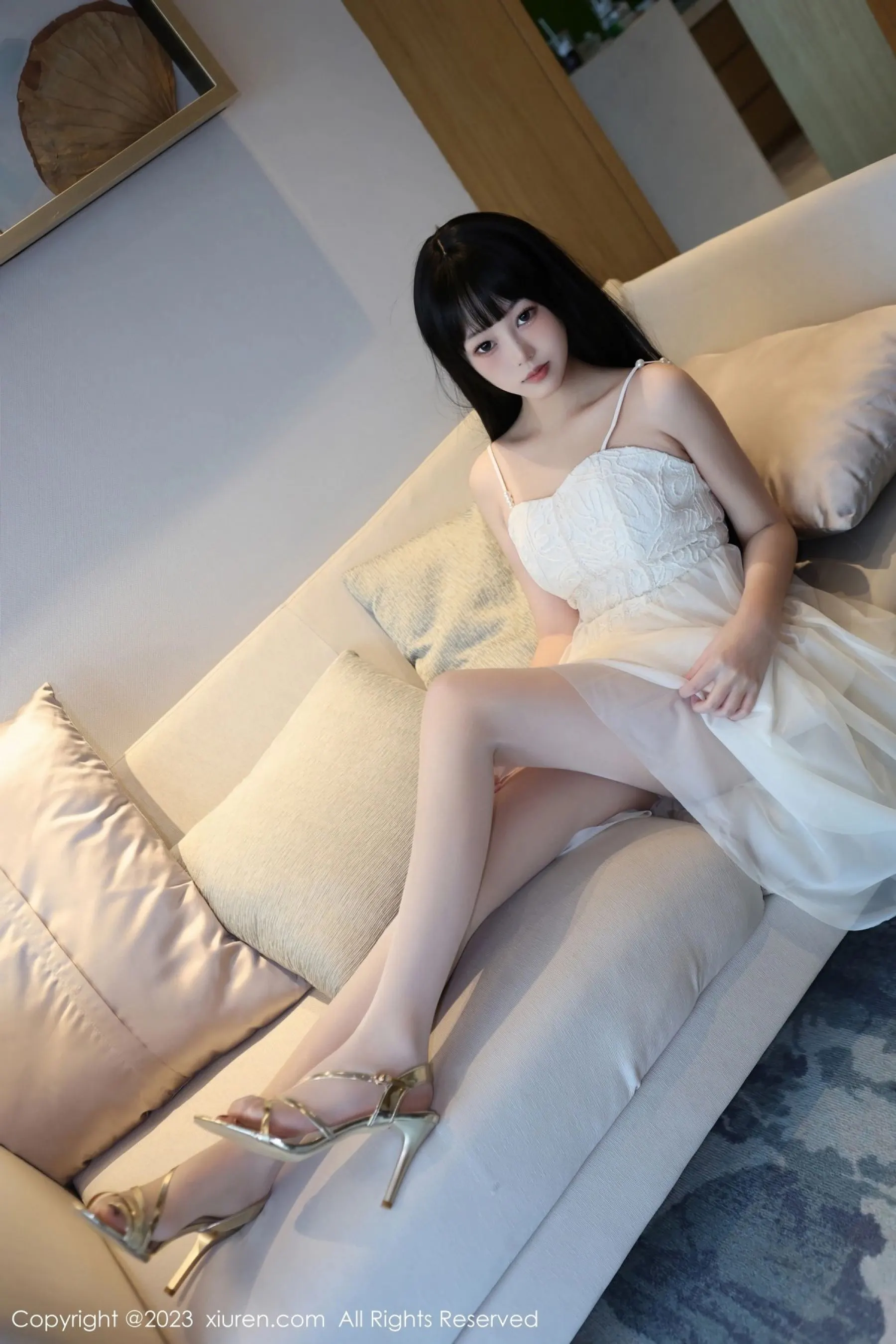 Vol. 6828 早川京子 | Page 2