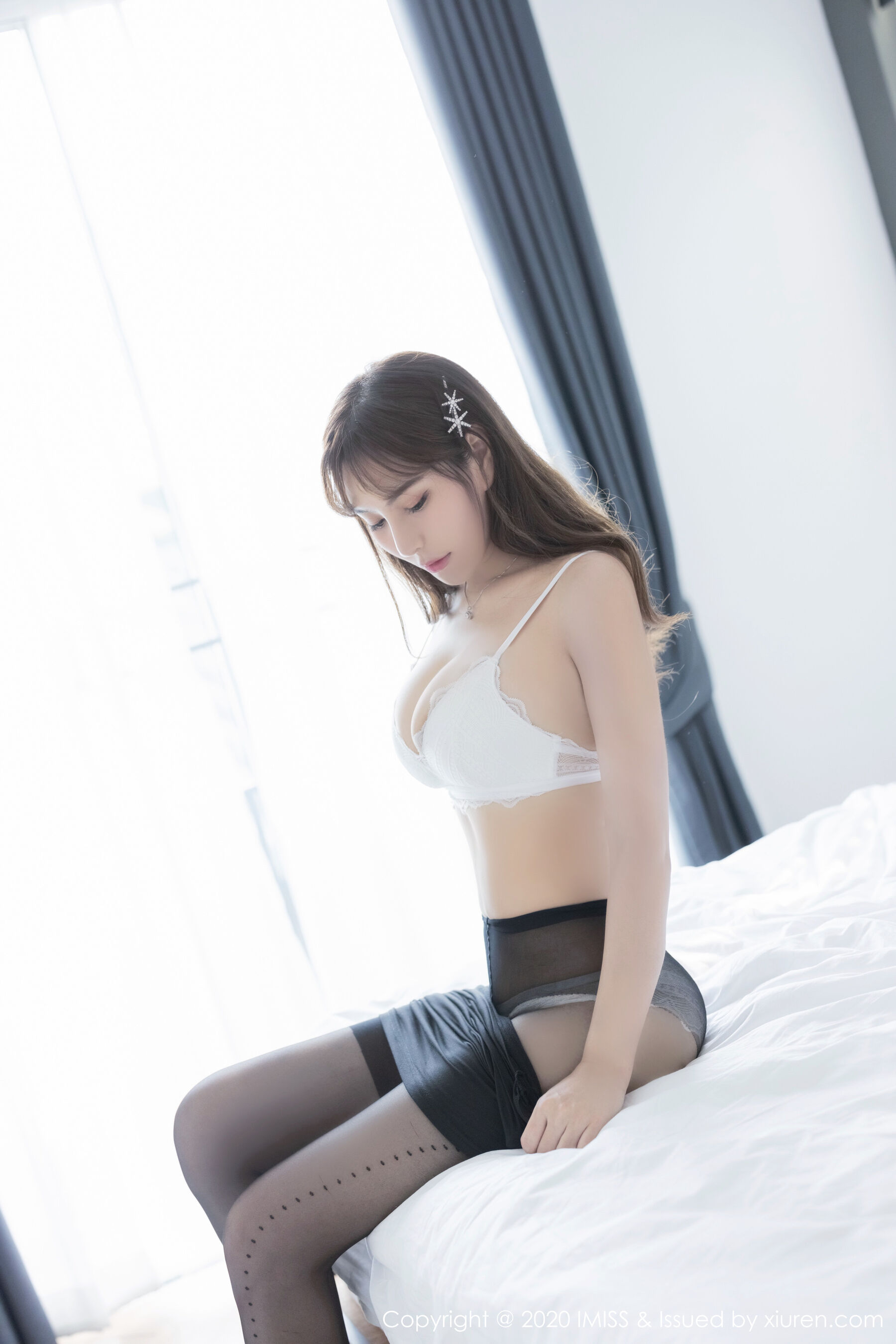 Vol. 0441 Lavinia肉肉 | Page 4