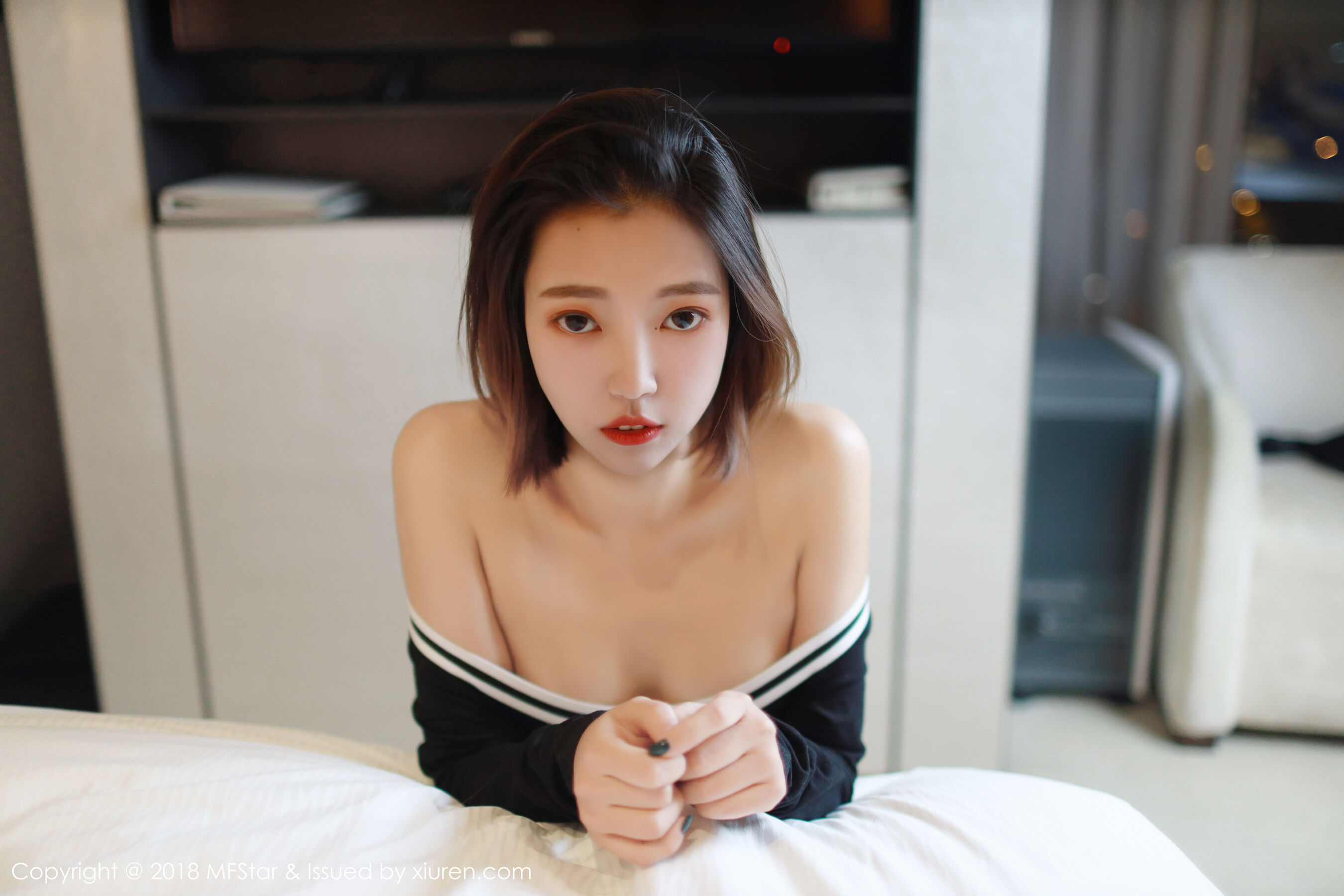Vol. 0159 冯木木LRIS | Page 2
