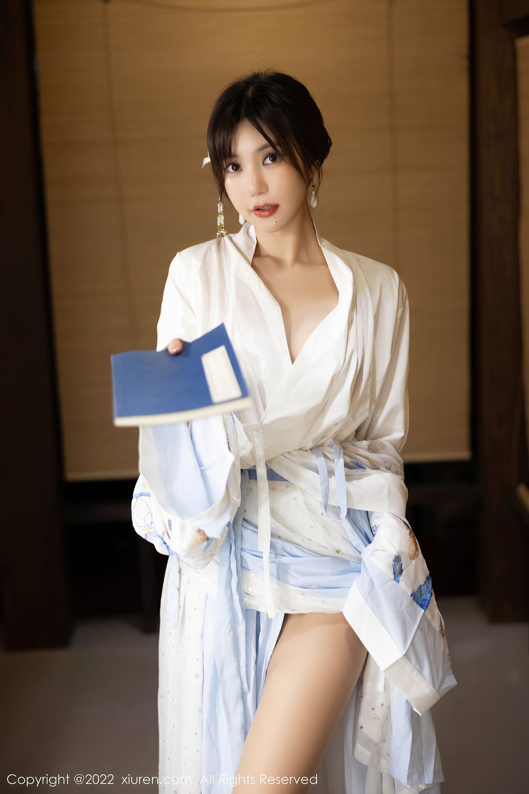 Vol. 5569 绮里嘉ula | Page 2