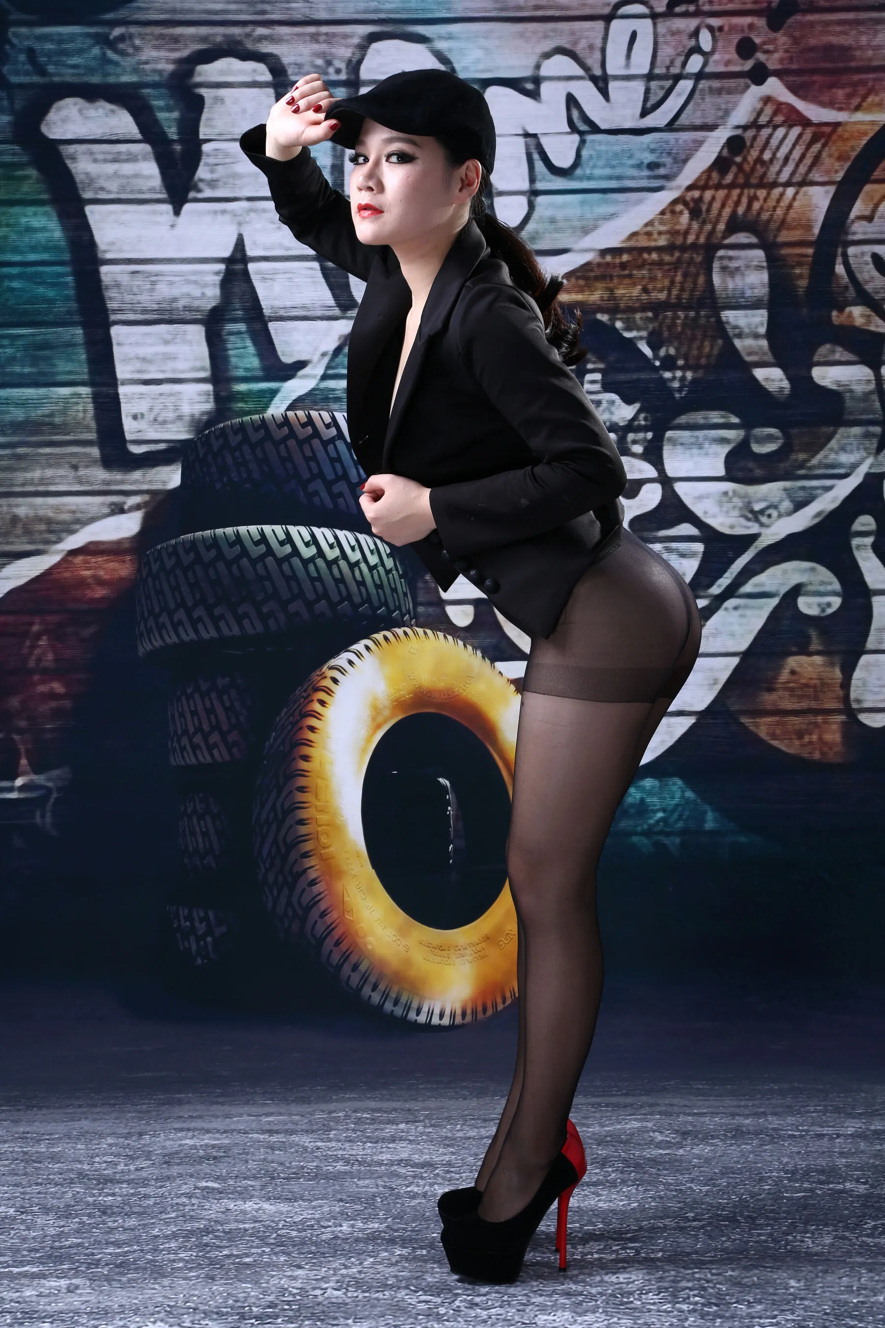 国模日月阿珺性感写真套图 | Page 2