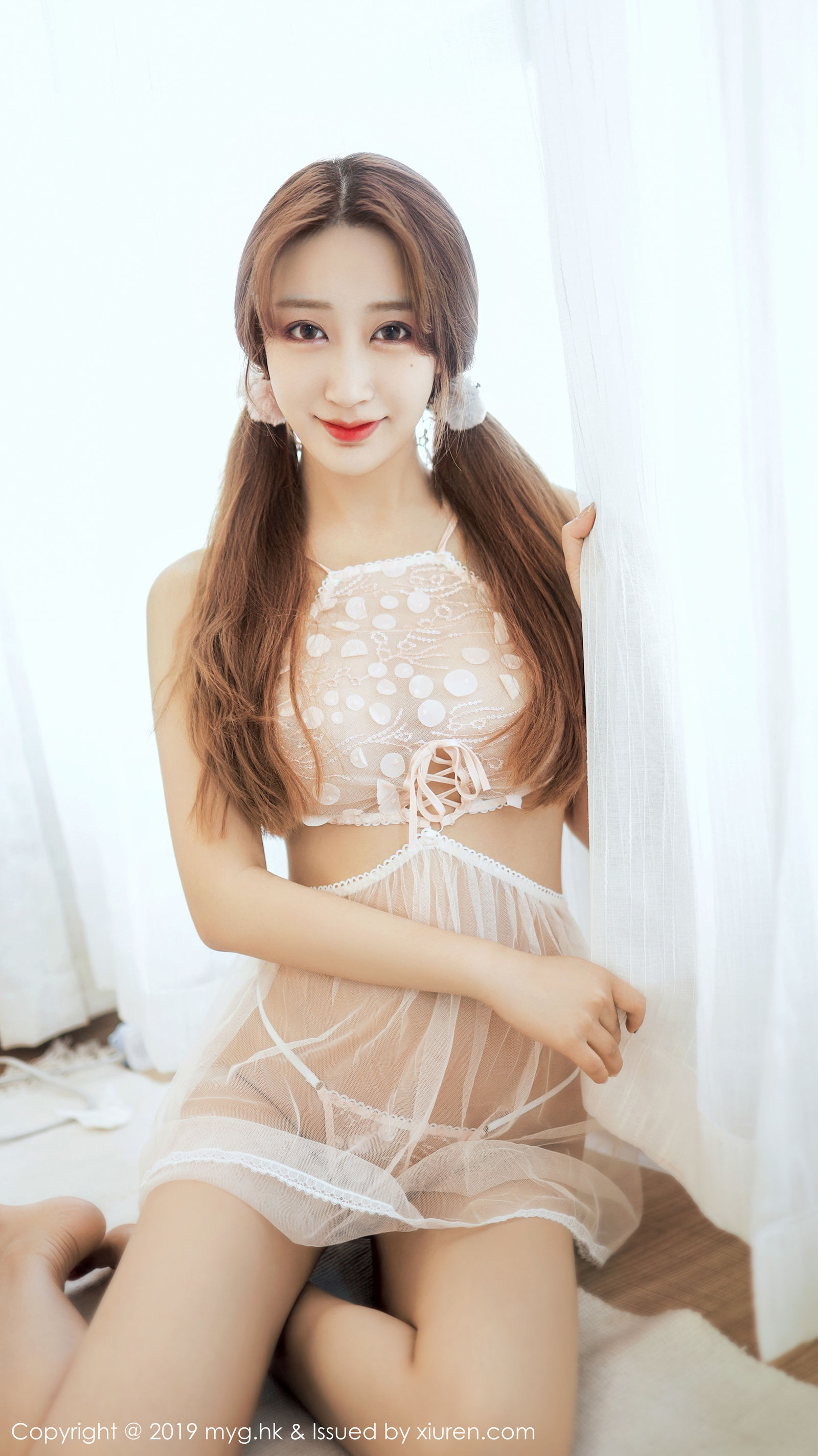 Vol. 382 Betty林子欣 | Page 2