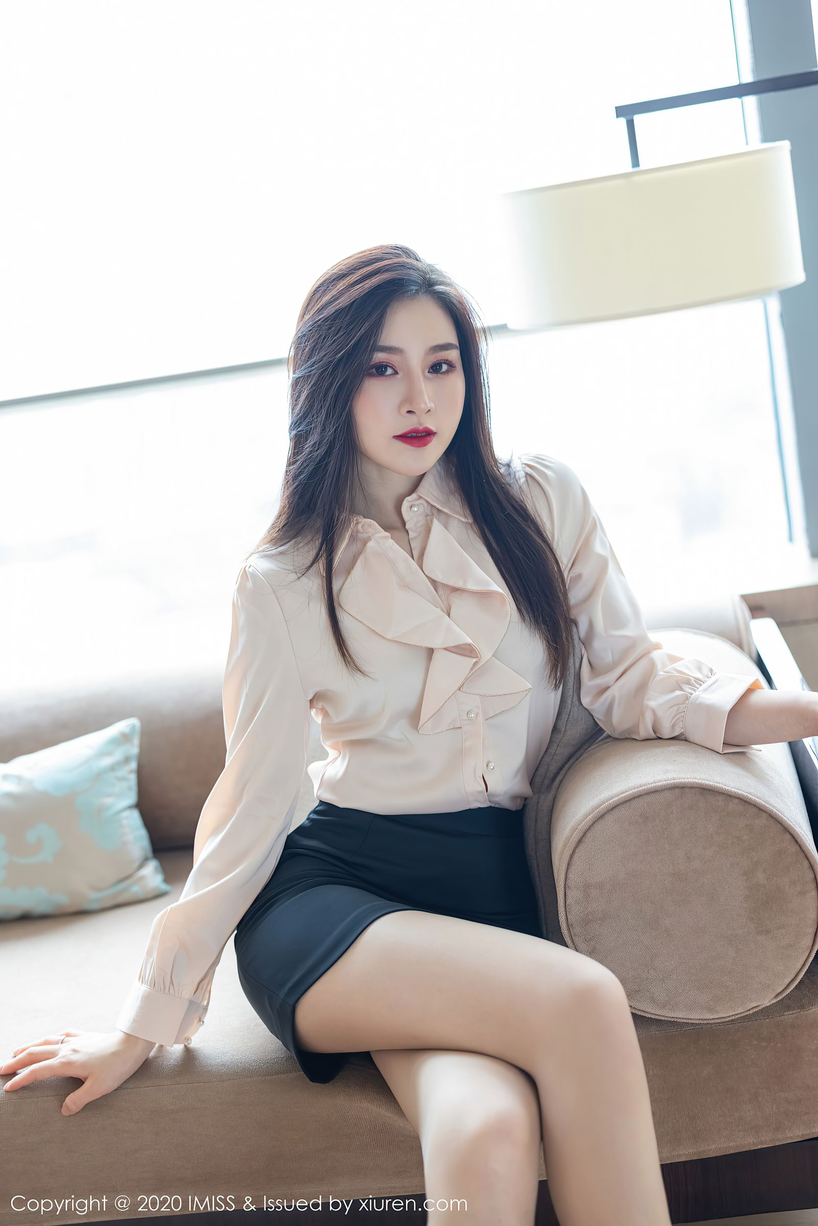 Vol. 528 Vanessa | Page 3