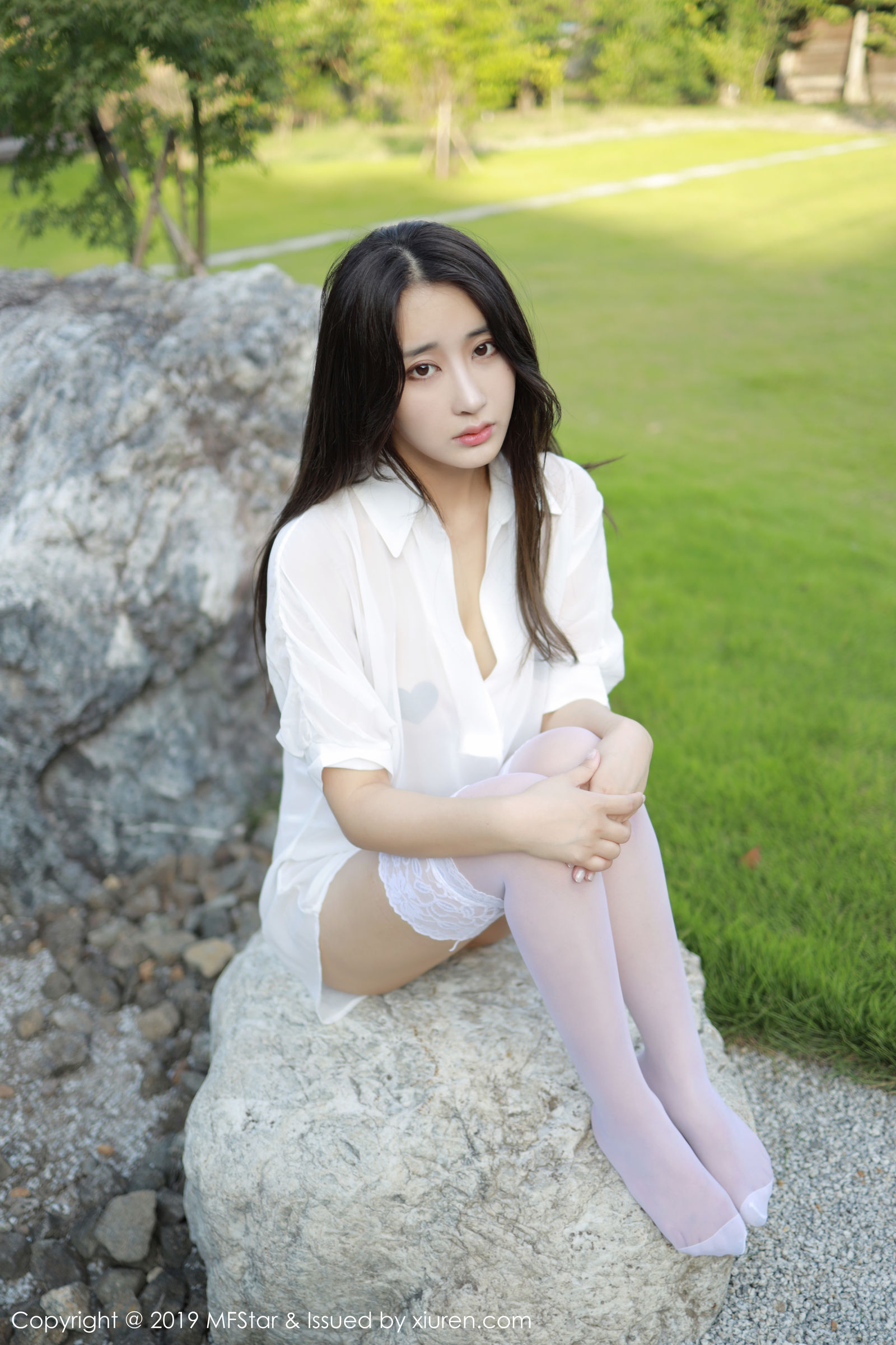 Vol. 219 Betty林子欣 | Page 2