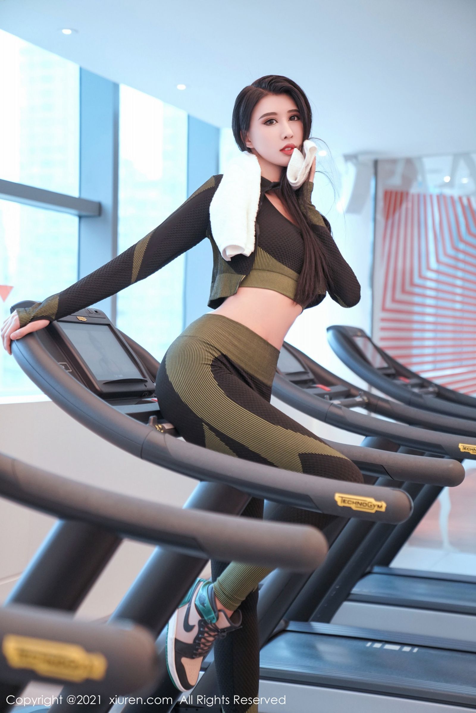 Vol. 3040 葛征净高184cm | Page 4