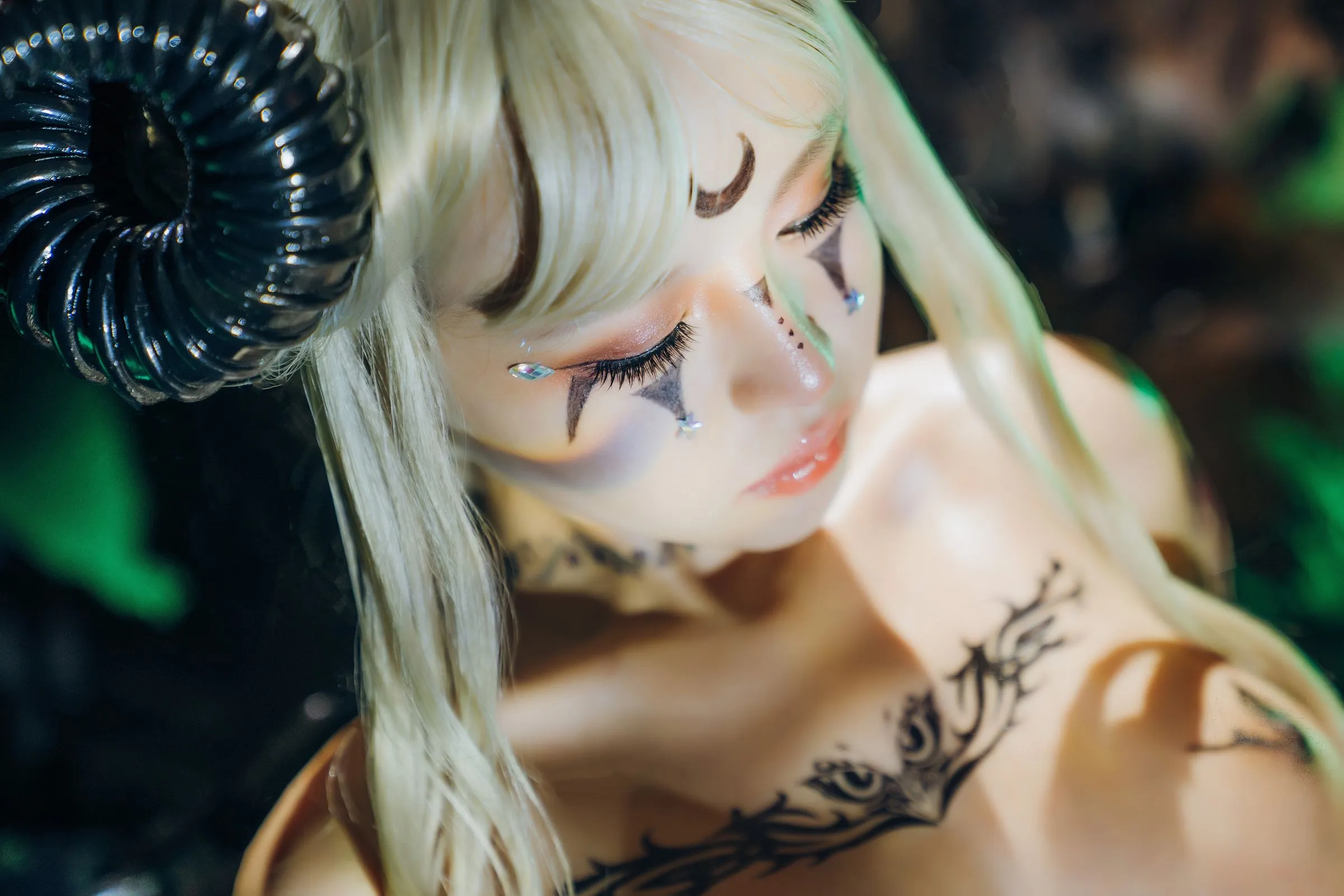 晕崽Zz《惩戒魅魔2》