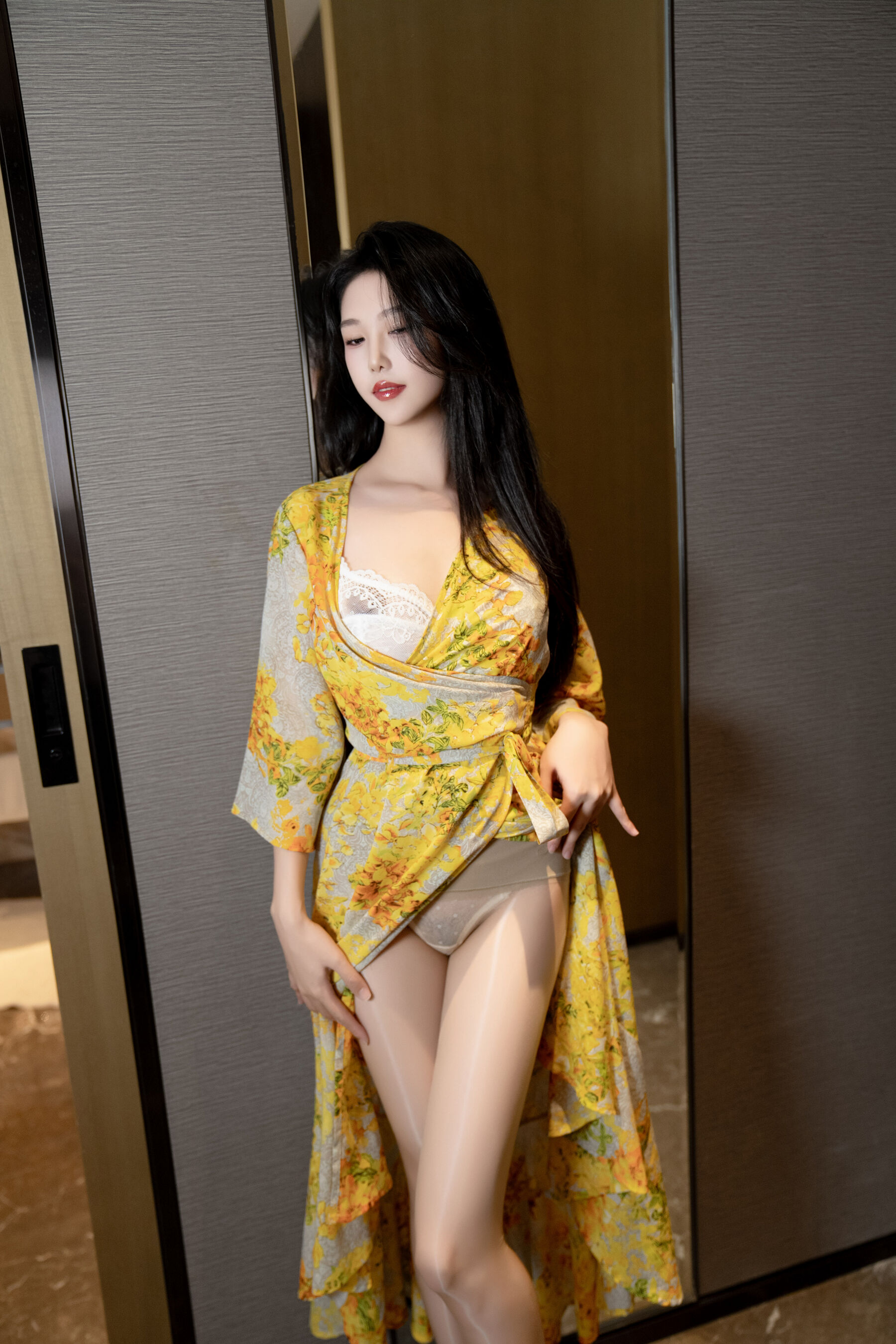 利世《私购流出》 | Page 4