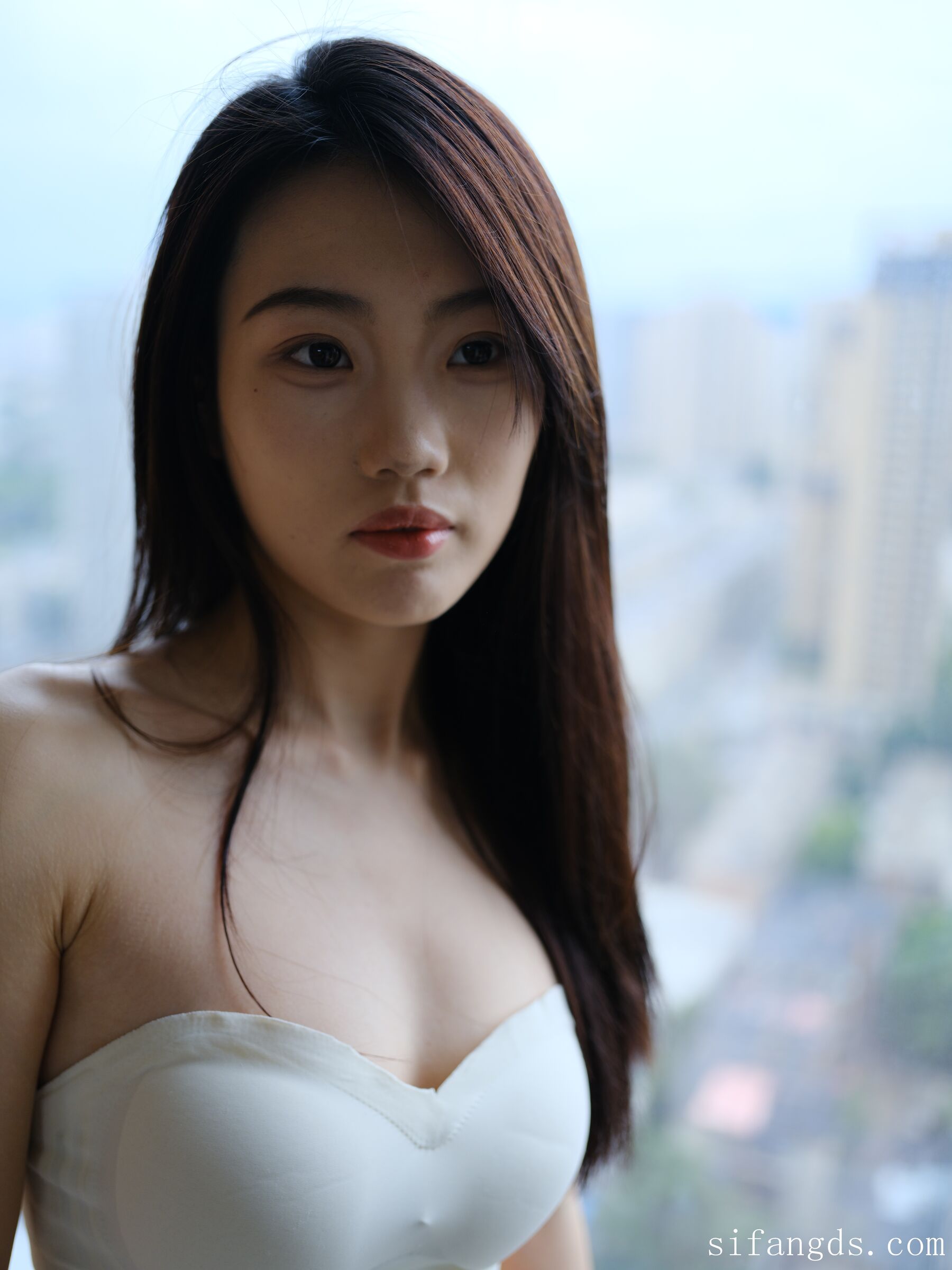 国模晓芝大尺度人体私拍套图 | Page 2