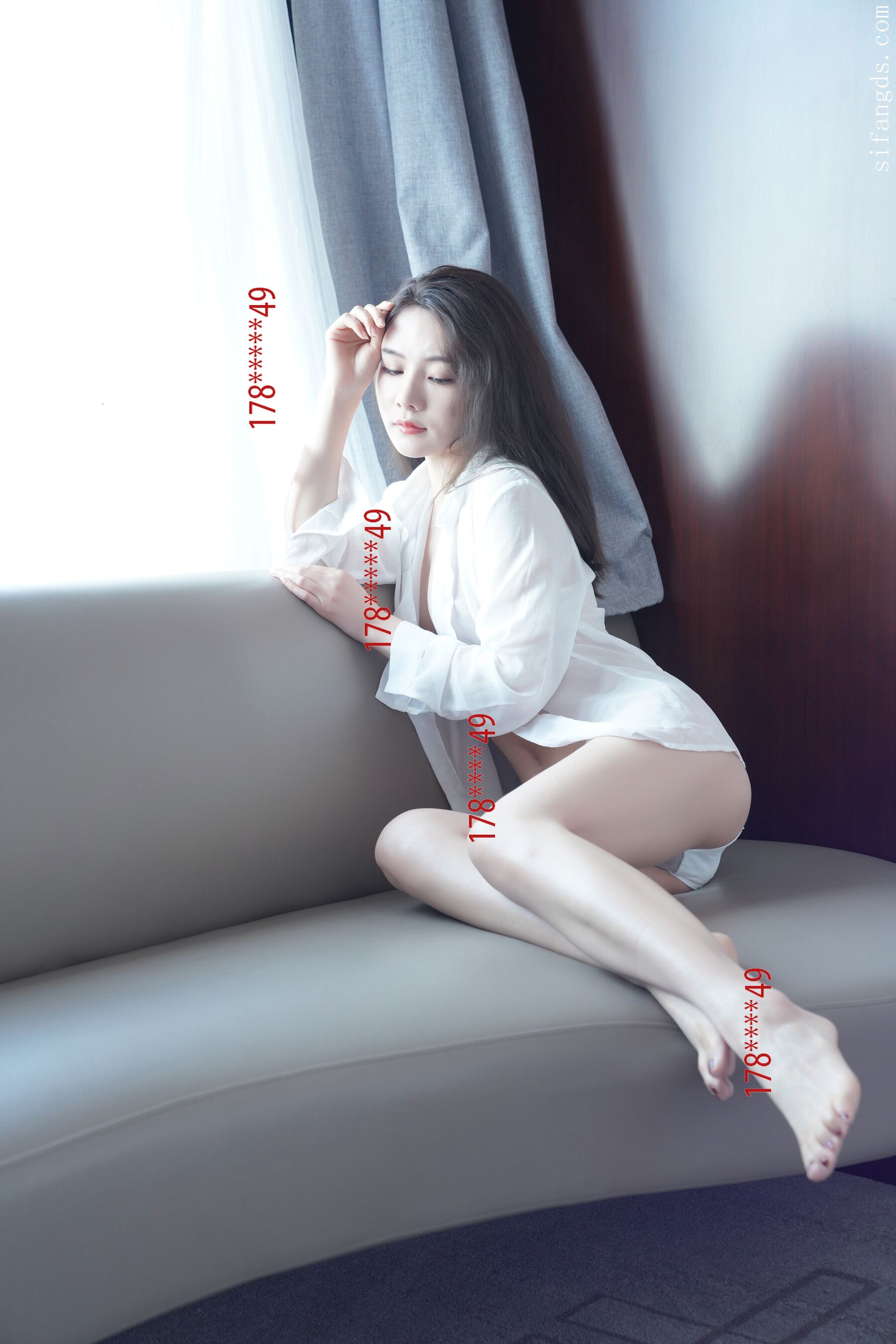 国模婠婠麽大尺度人体私拍套图 | Page 2