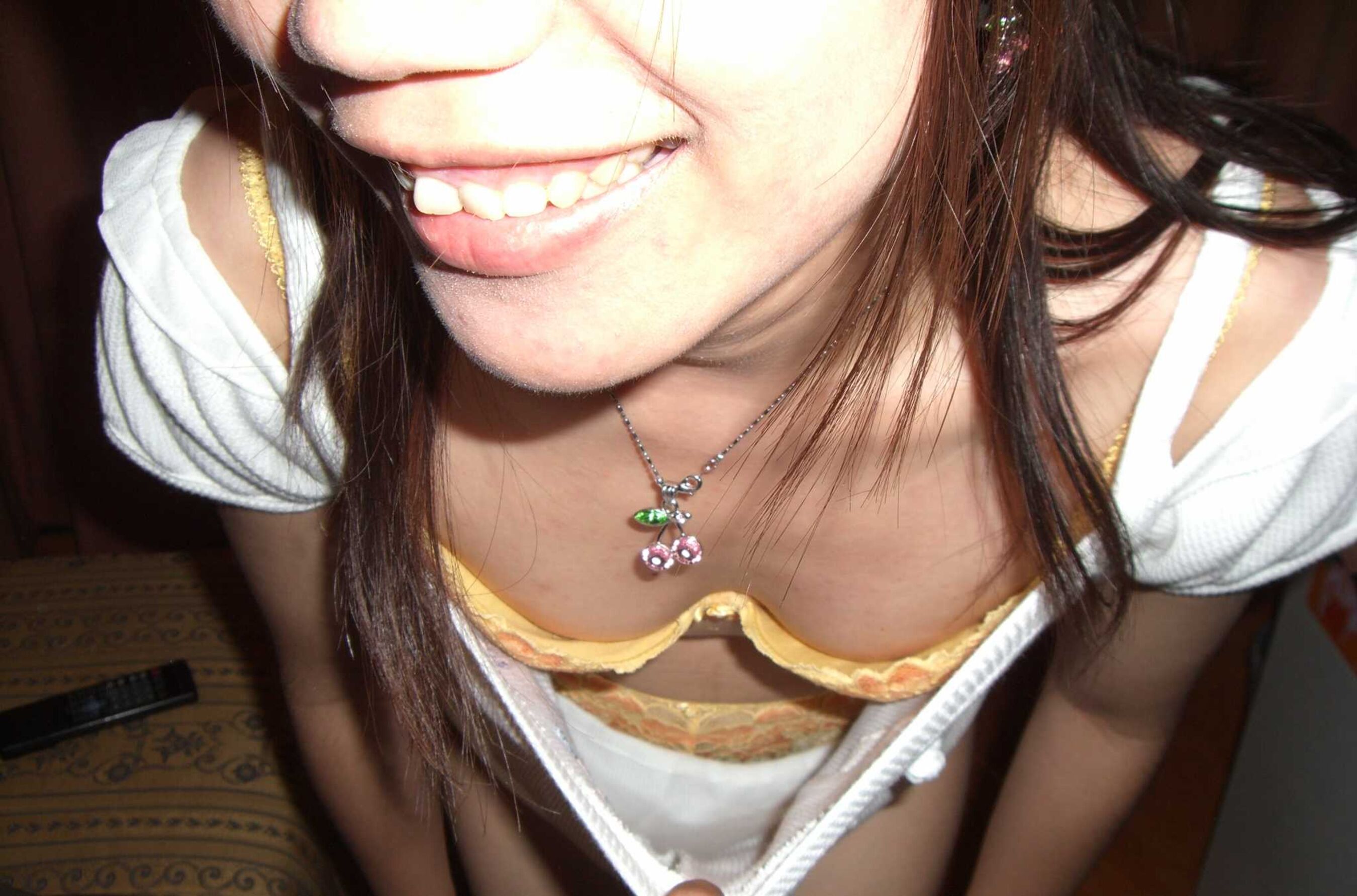 台湾空军7X7联队淫荡女军官海外流出版 | Page 2