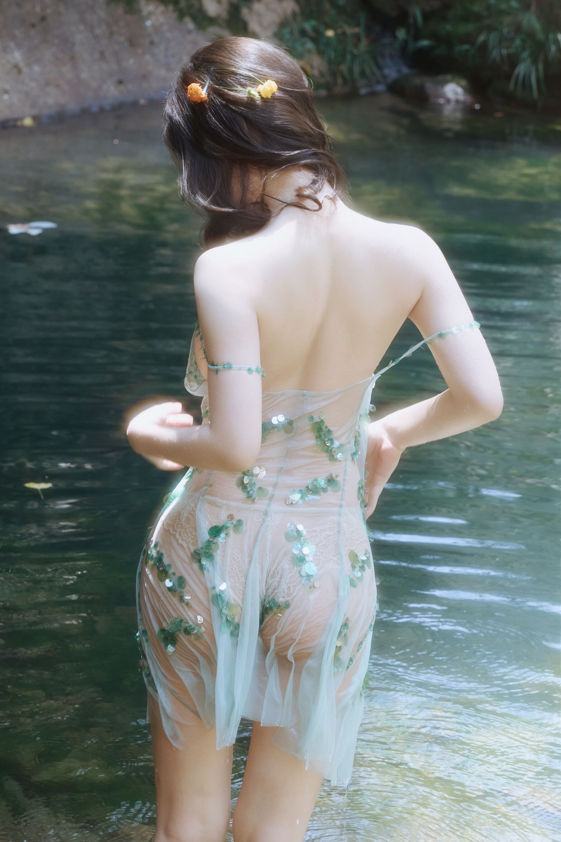 尹甜甜《私购流出》 | Page 4