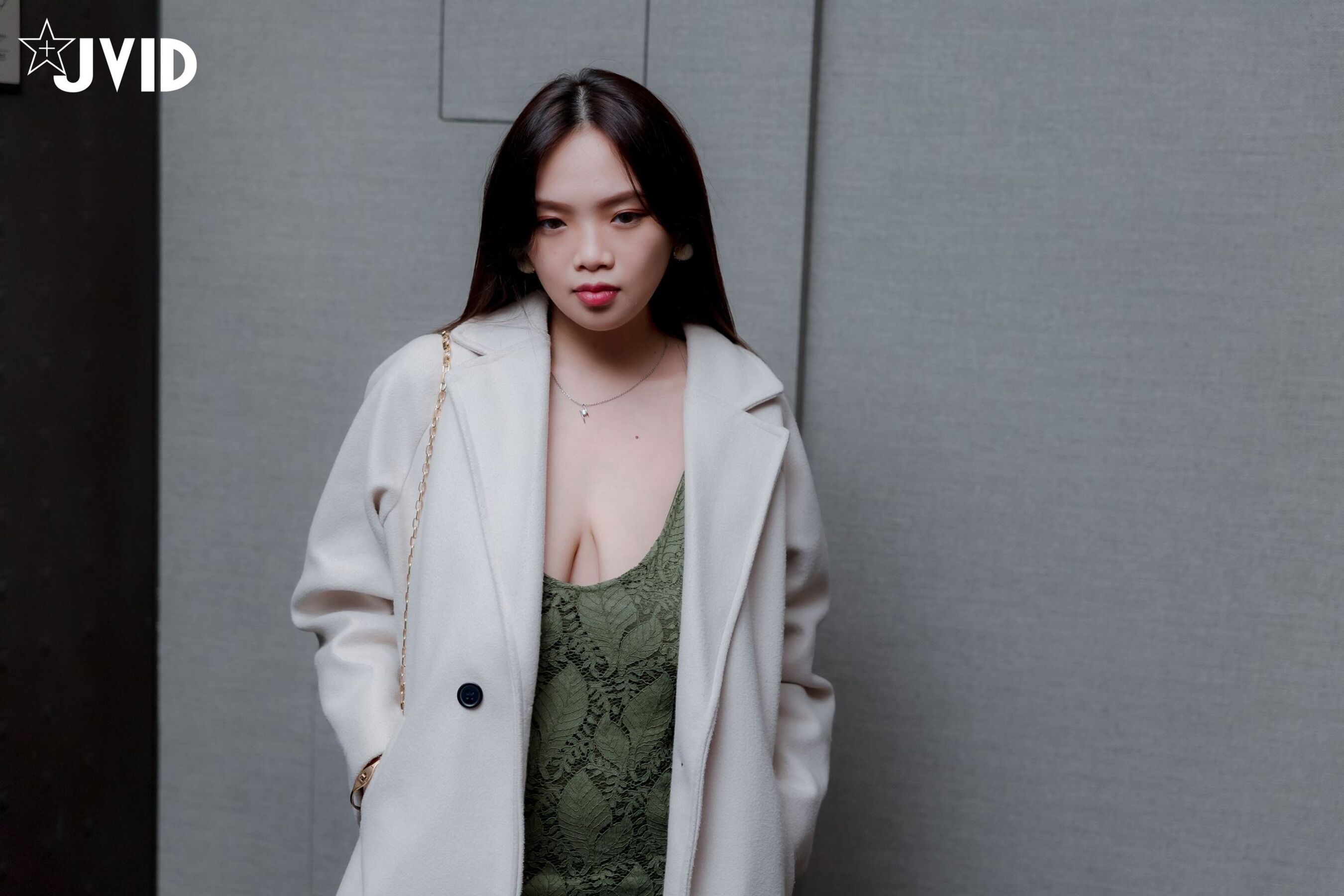 与女房东约会换房租 | Page 2