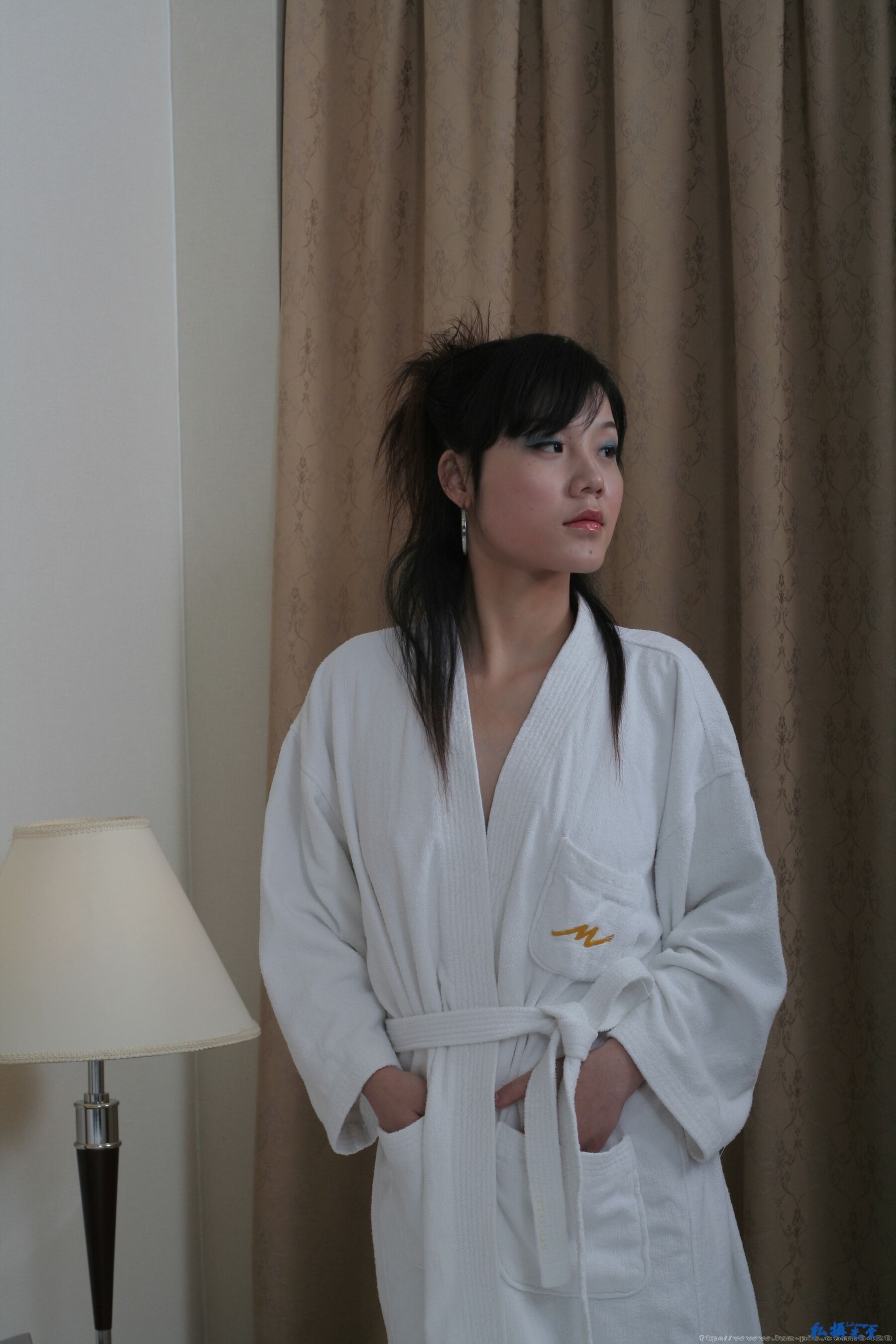 国模安菲人体私拍套图 | Page 5