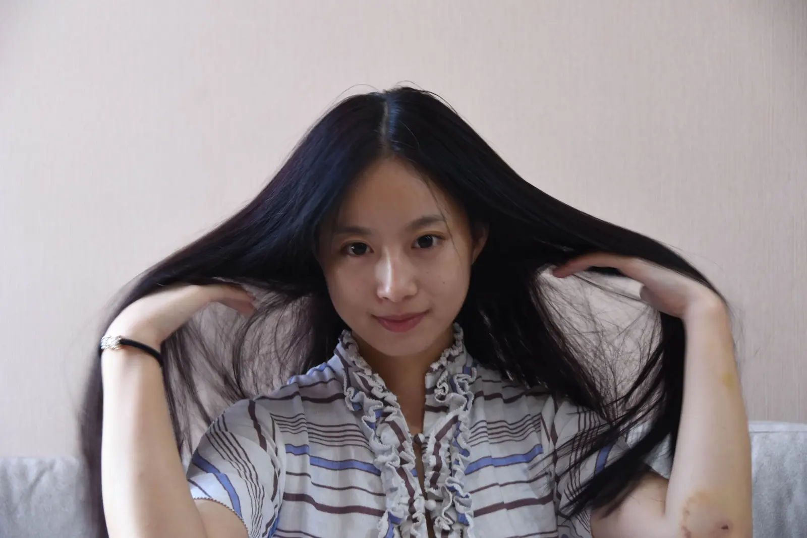 国模张辰大尺度人体私拍套图（2015-10-11）