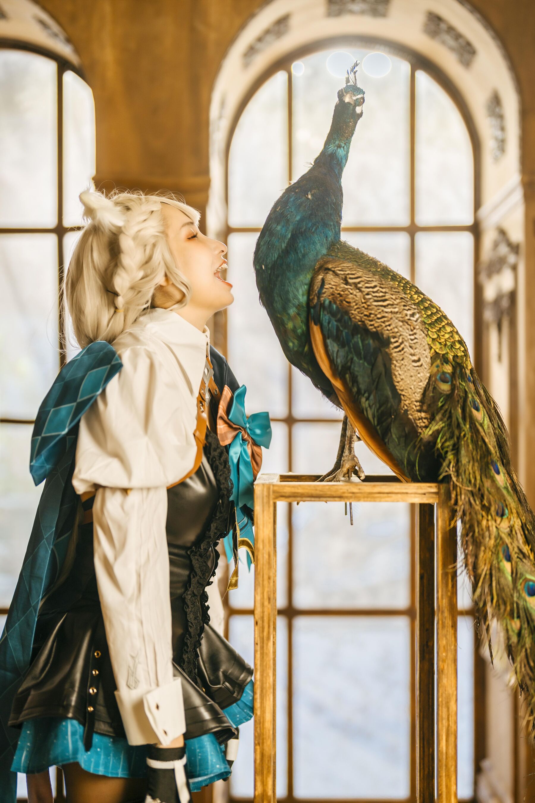 慕慕Momo《原神 Genshin 琳妮特的色情魔术 室内》