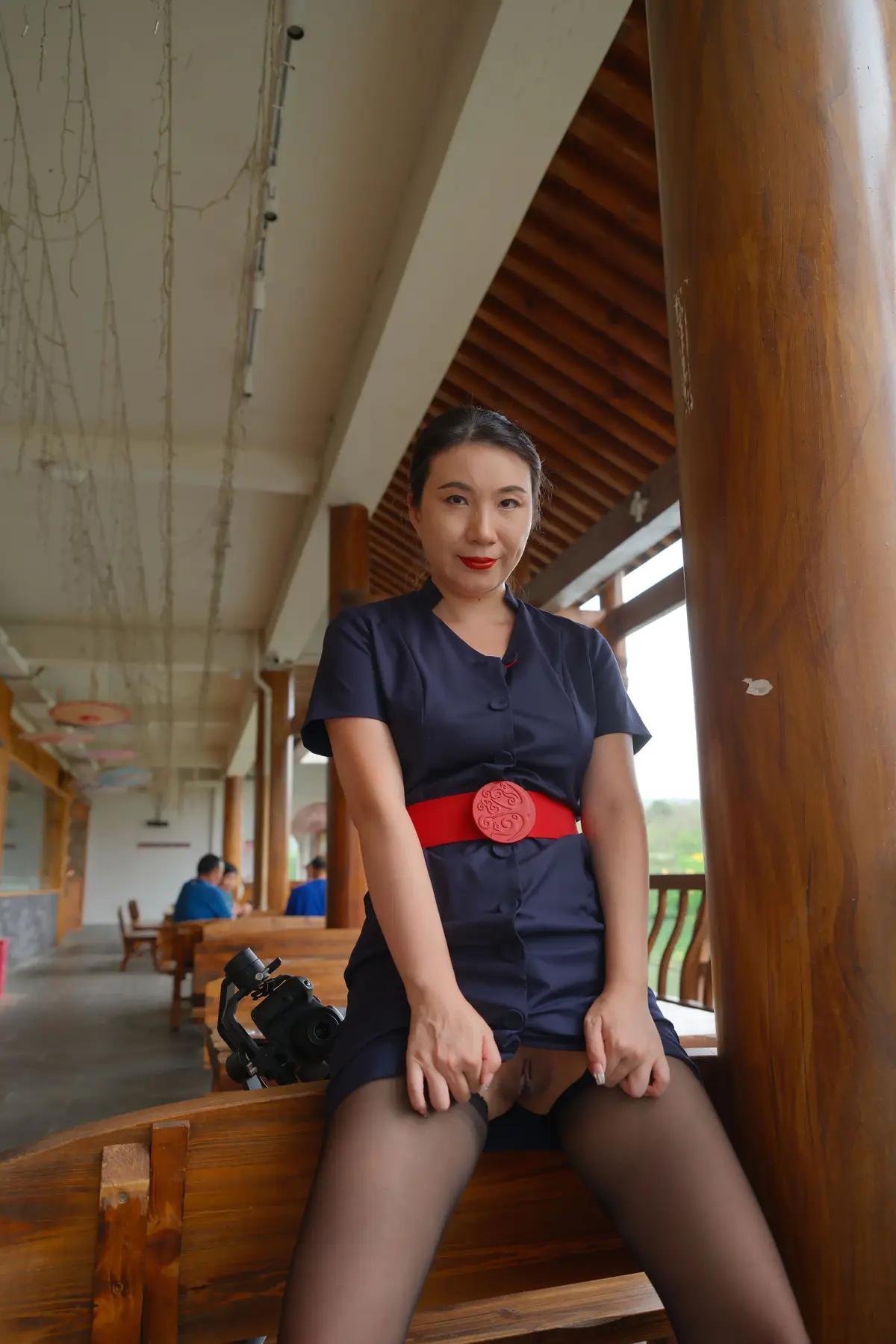 国模润晴大尺度人体私拍套图（2023-06-02）