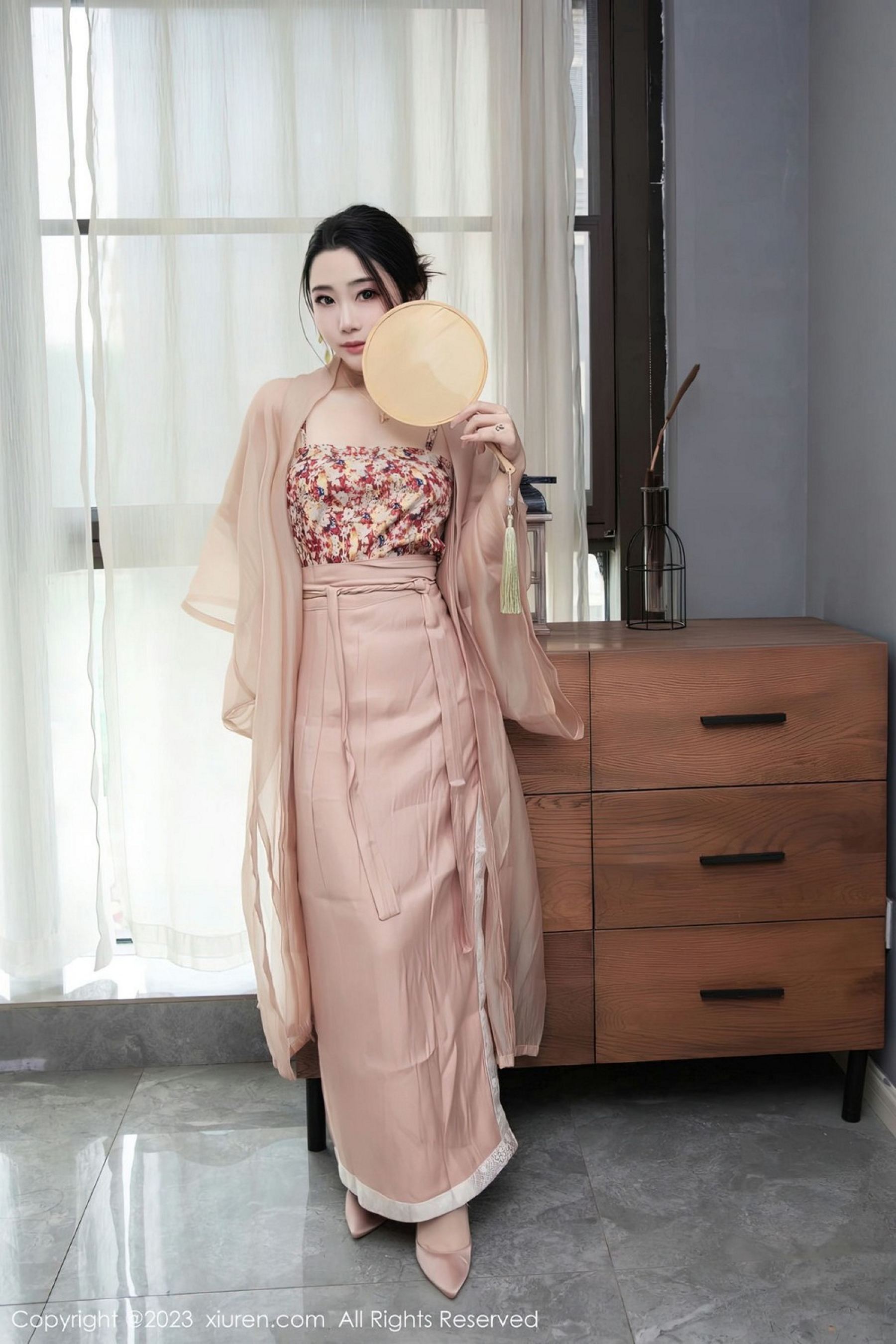 Vol. 6457 严利娅Yuliya | Page 2