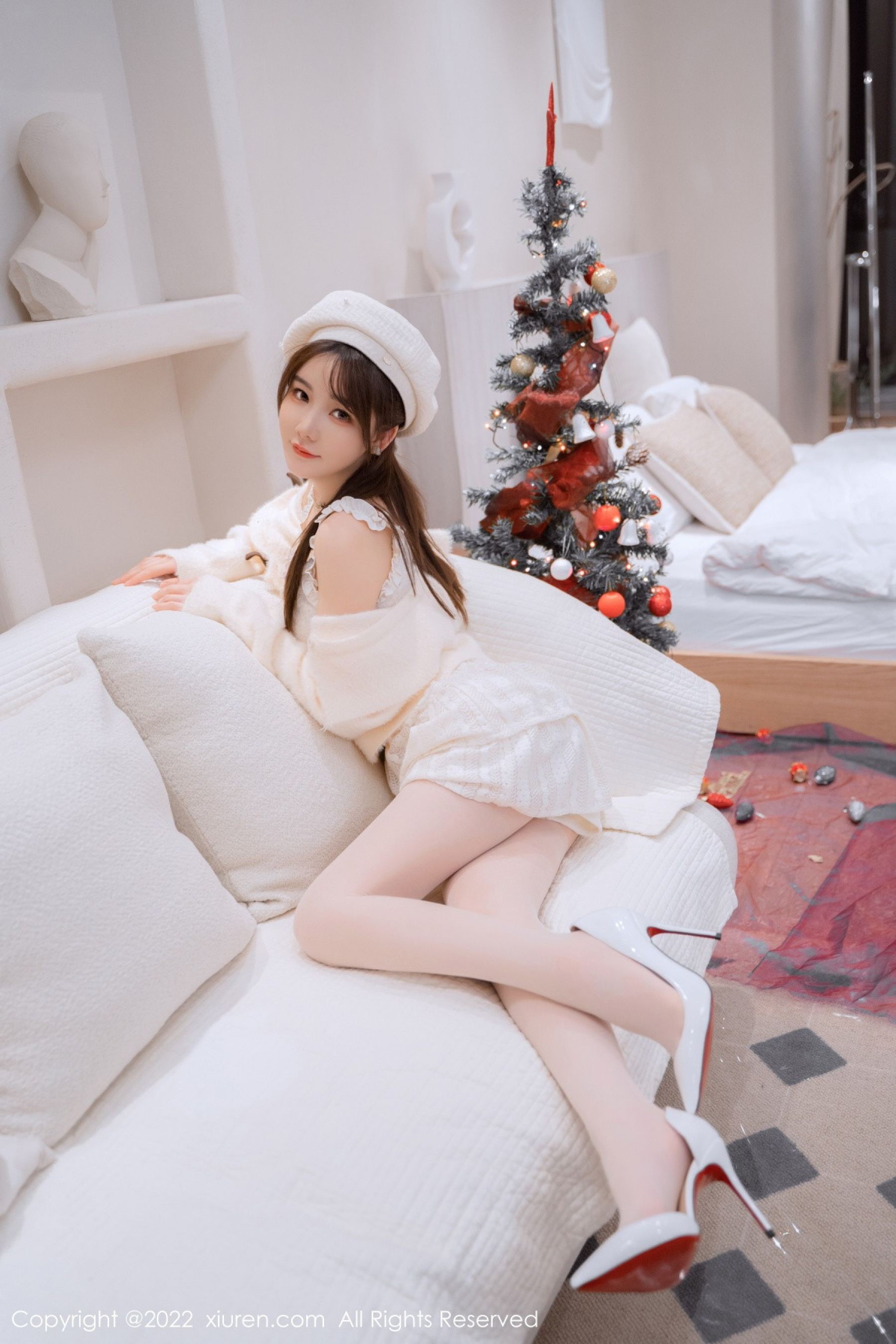 Vol. 6025 婠婠麽 | Page 4