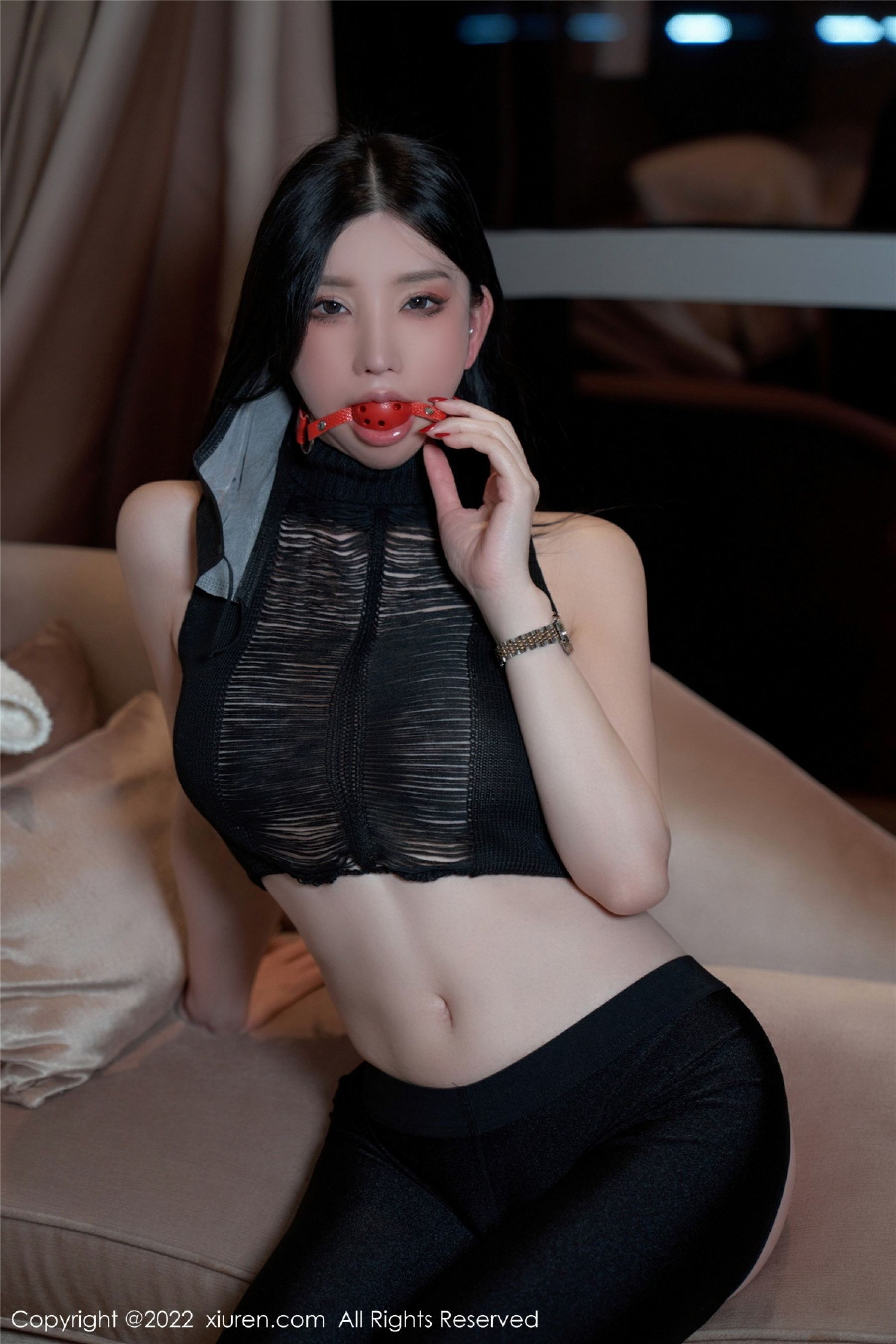 Vol. 6073 周於希Sally | Page 2