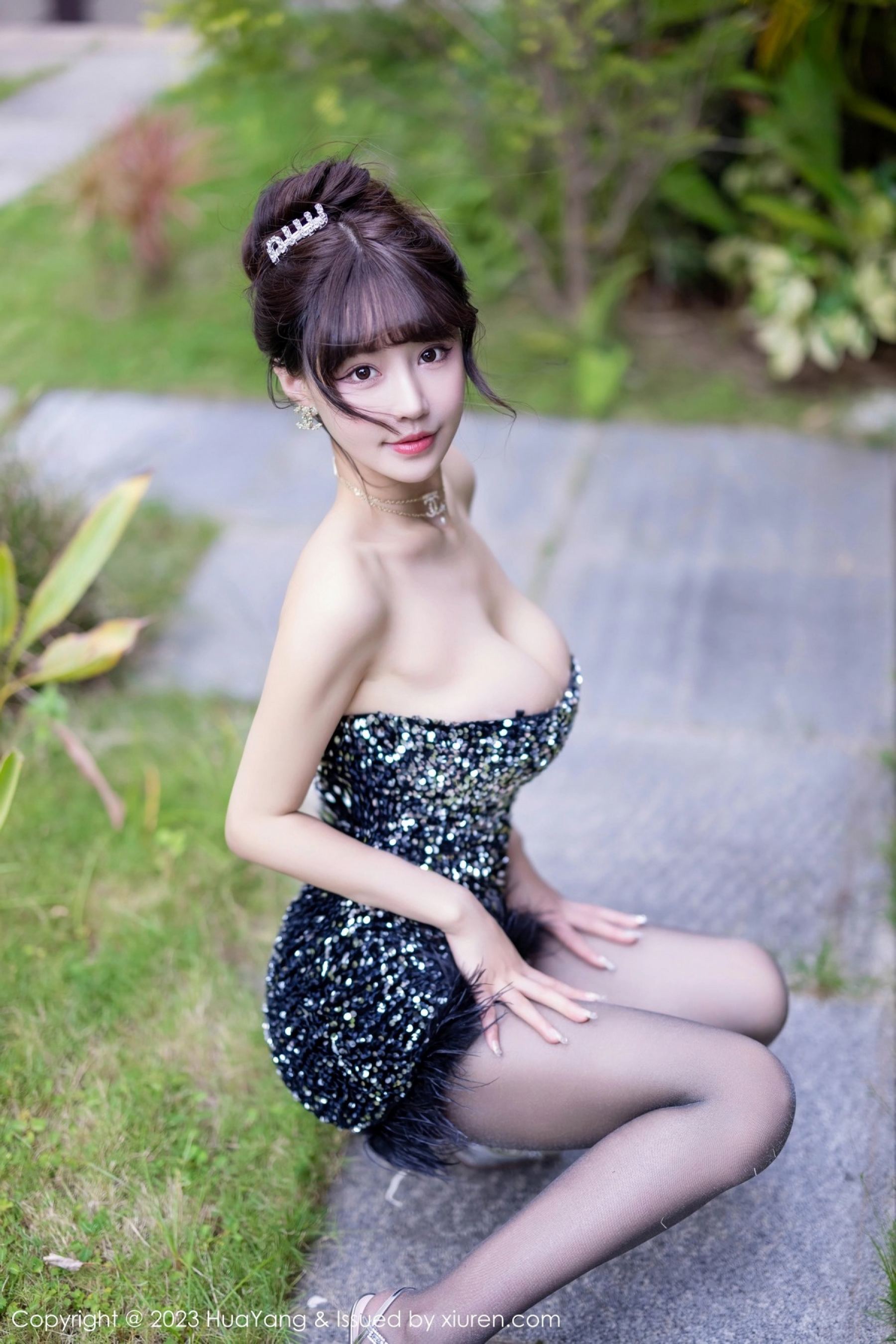 Vol. 0528 朱可儿Flora | Page 2