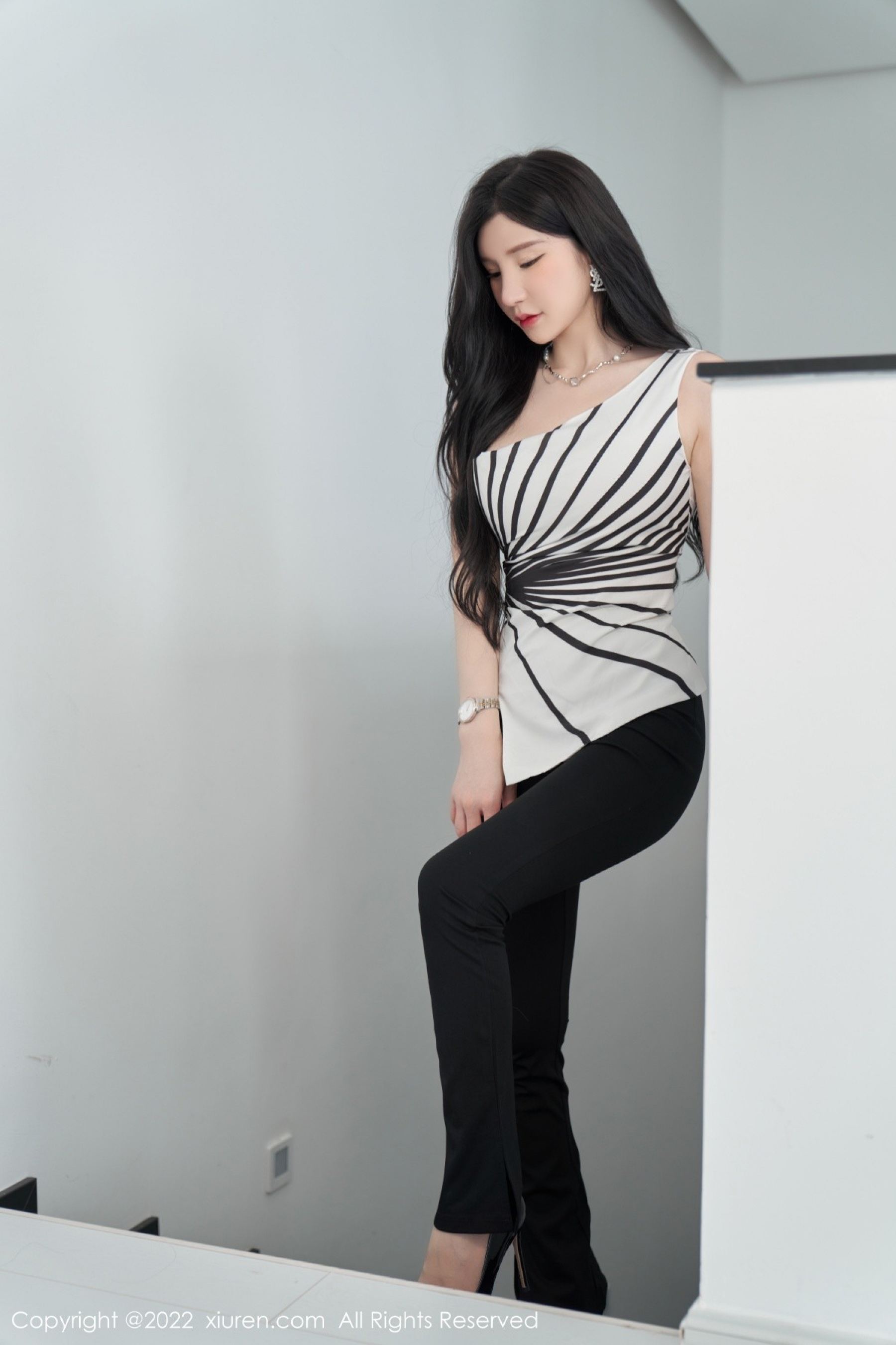 Vol. 5361 周於希Sally | Page 2