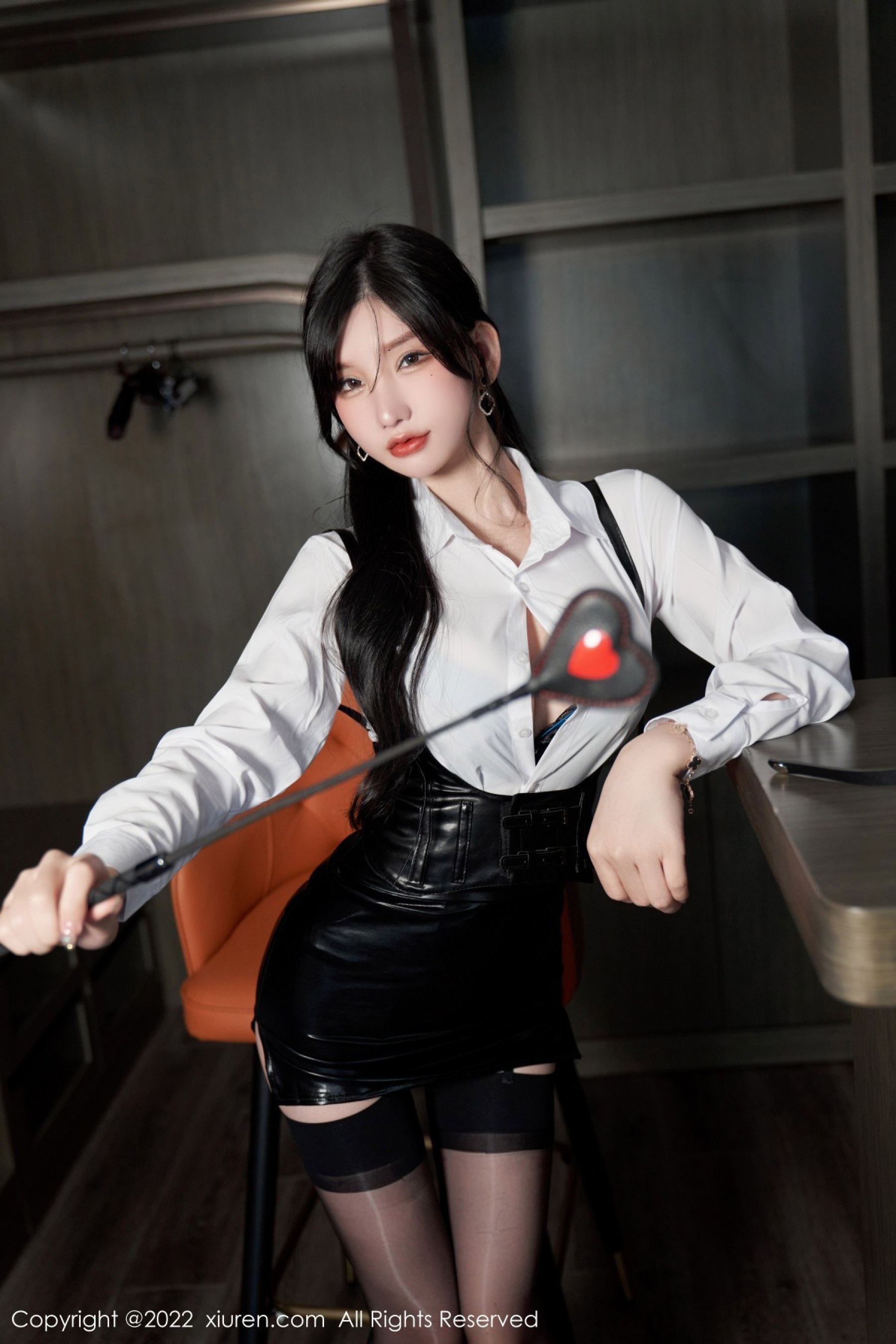 Vol. 5602 周於希Sally | Page 4