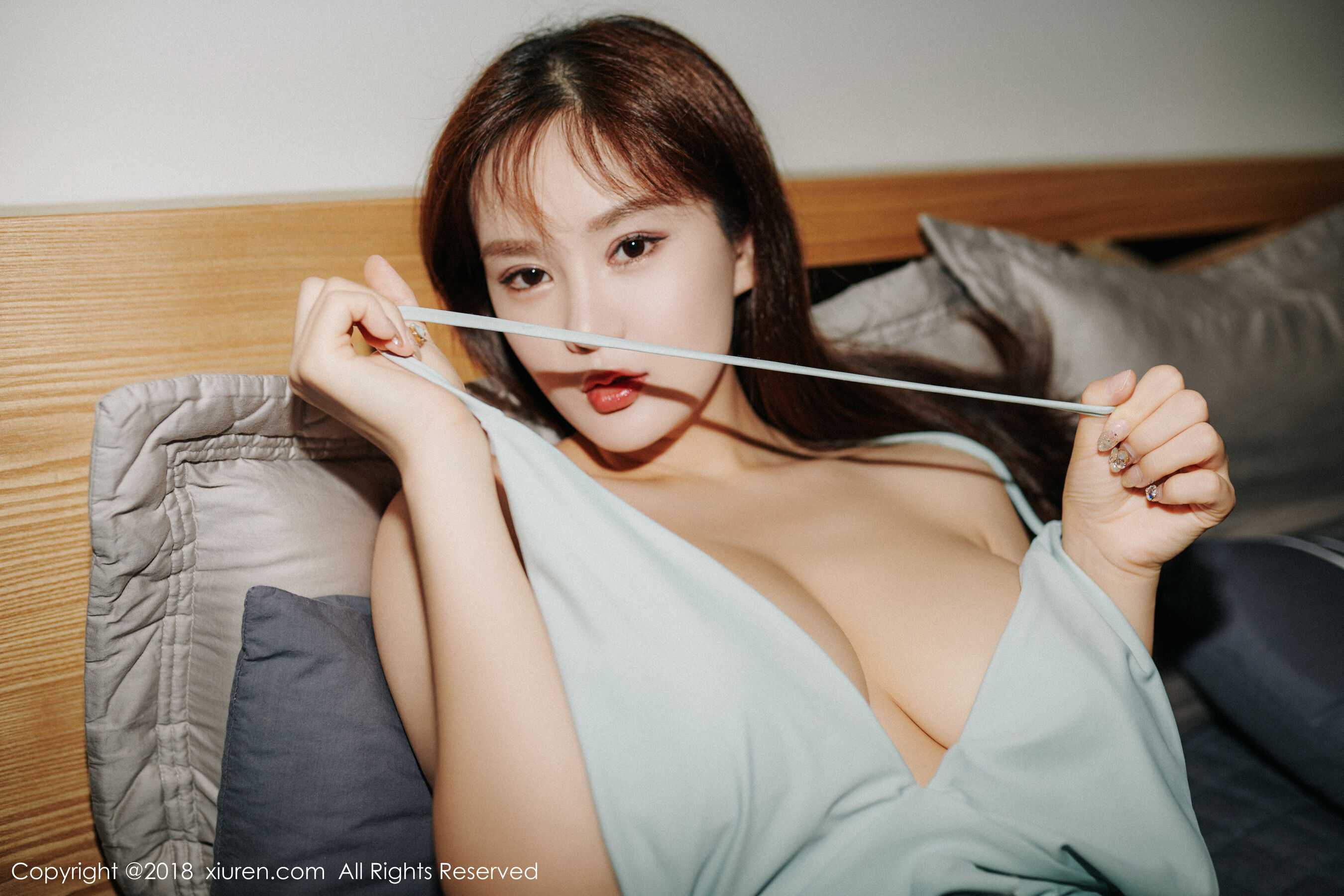 Vol. 1216 易阳Silvia | Page 2